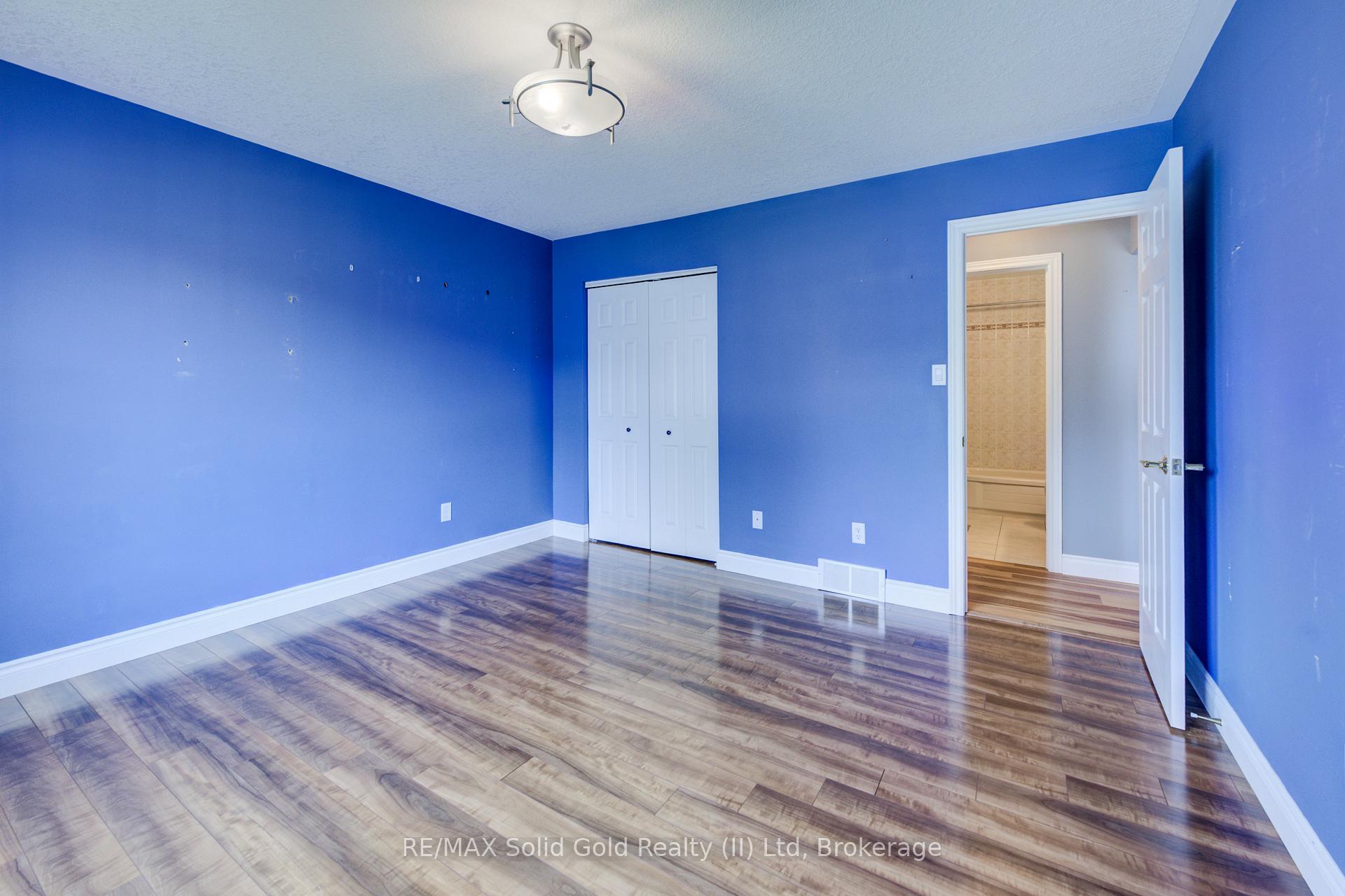 Photo 30 of 11 Sun Valley Drive, Wilmot — HOMEH