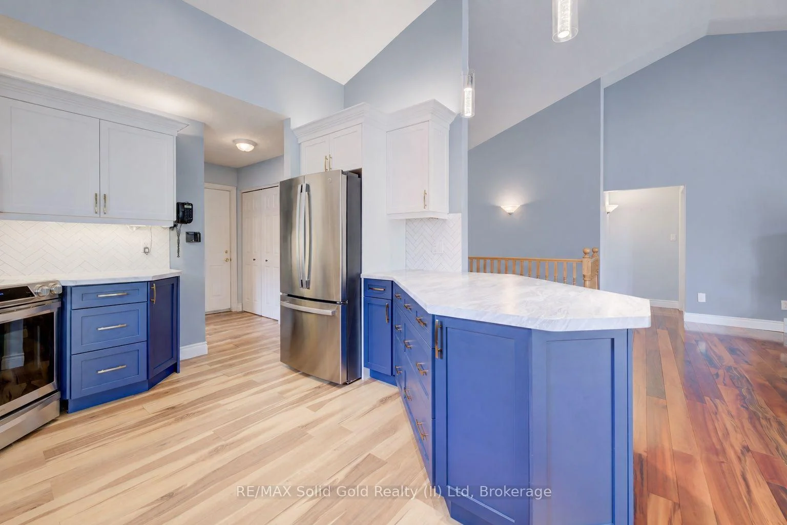 Photo 18 of 11 Sun Valley Drive, Wilmot — HOMEH