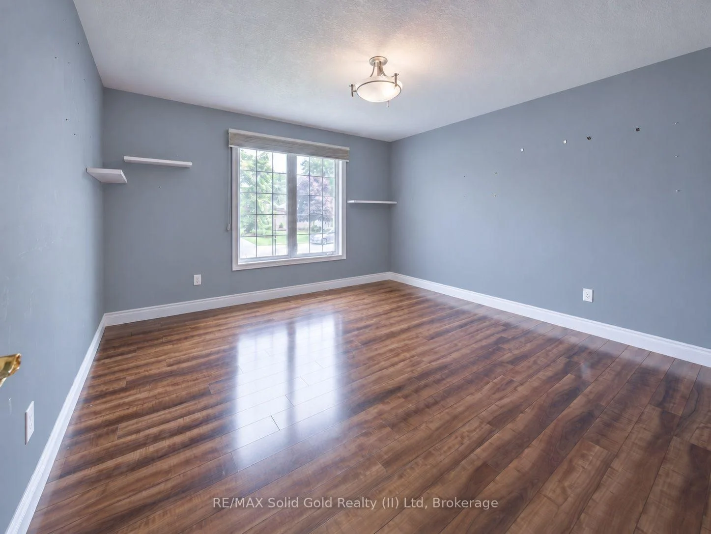 Photo 24 of 11 Sun Valley Drive, Wilmot — HOMEH