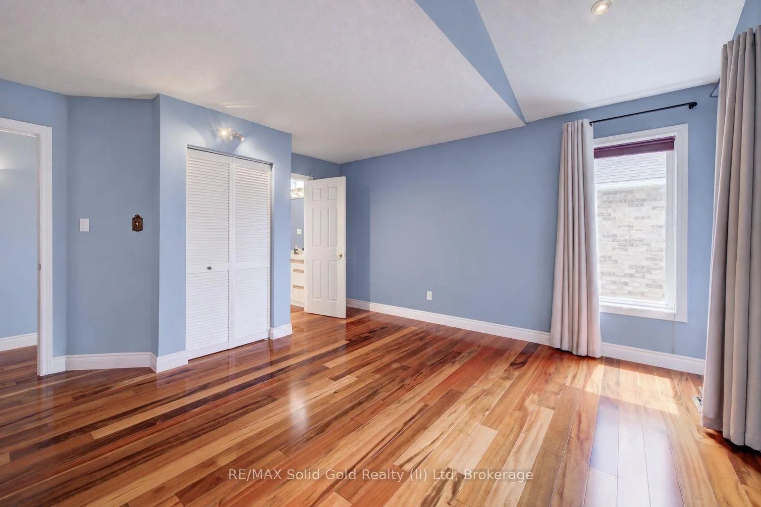 Photo 39 of 11 Sun Valley Drive, Wilmot — HOMEH