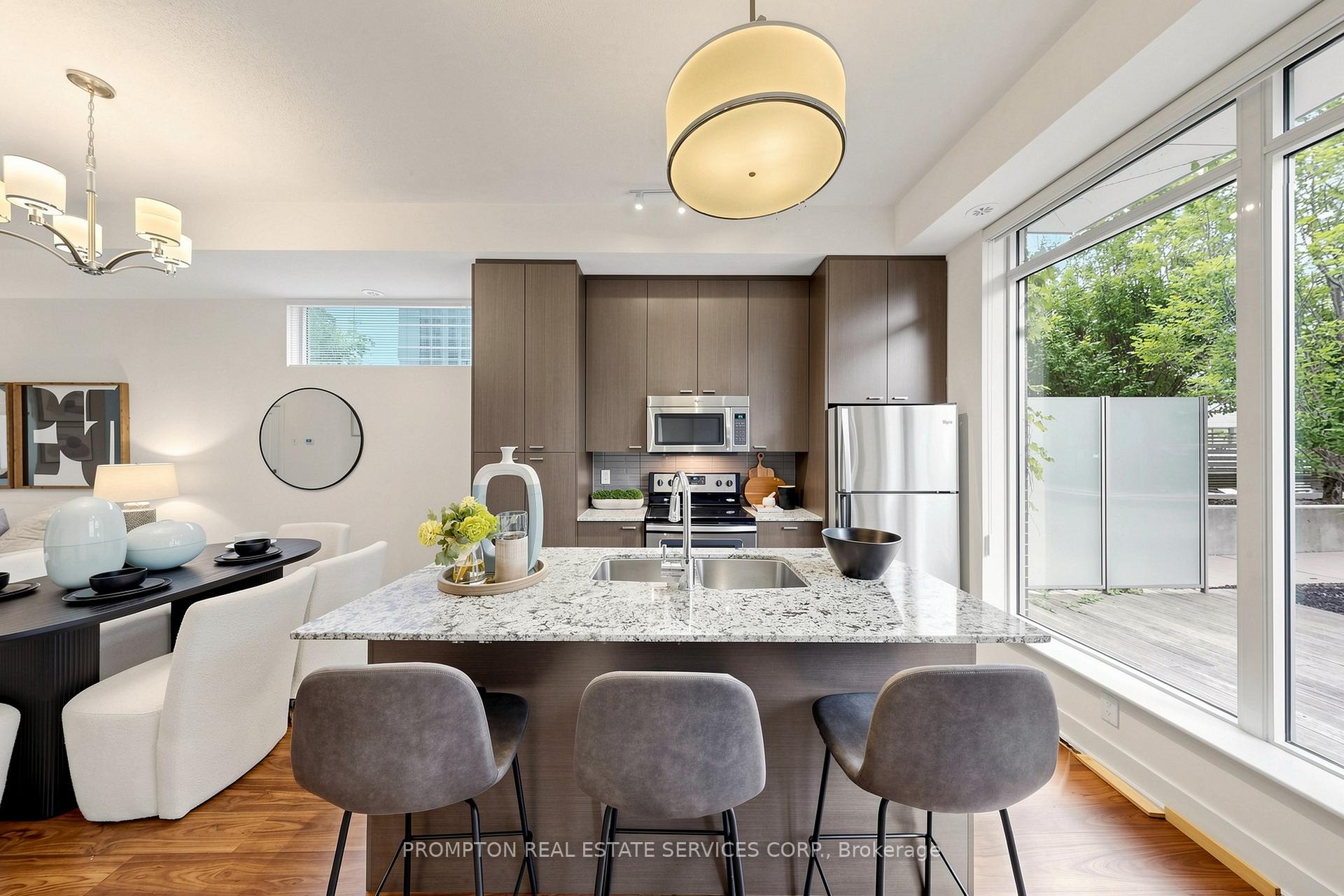 Photo 12 of Unit Th17, 88 Sheppard Avenue E, North York, Willowdale East — HOMEH