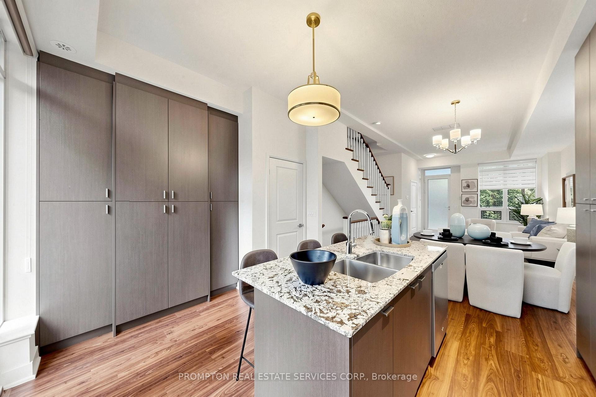 Photo 14 of Unit Th17, 88 Sheppard Avenue E, North York, Willowdale East — HOMEH