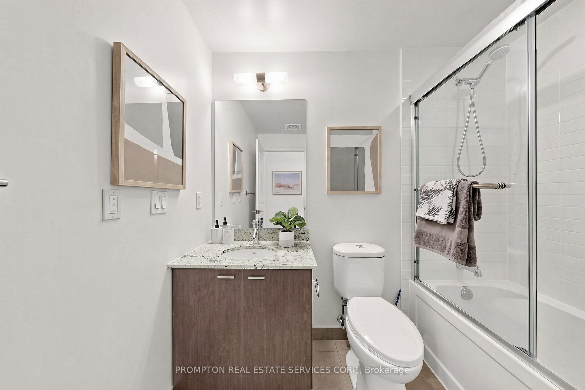 Photo 23 of Unit Th17, 88 Sheppard Avenue E, North York, Willowdale East — HOMEH