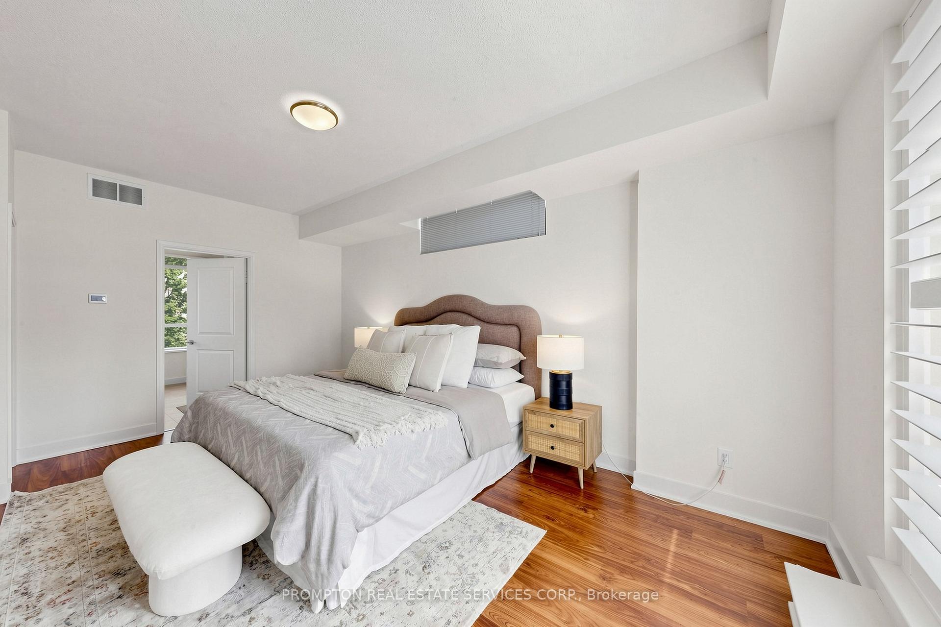 Photo 29 of Unit Th17, 88 Sheppard Avenue E, North York, Willowdale East — HOMEH