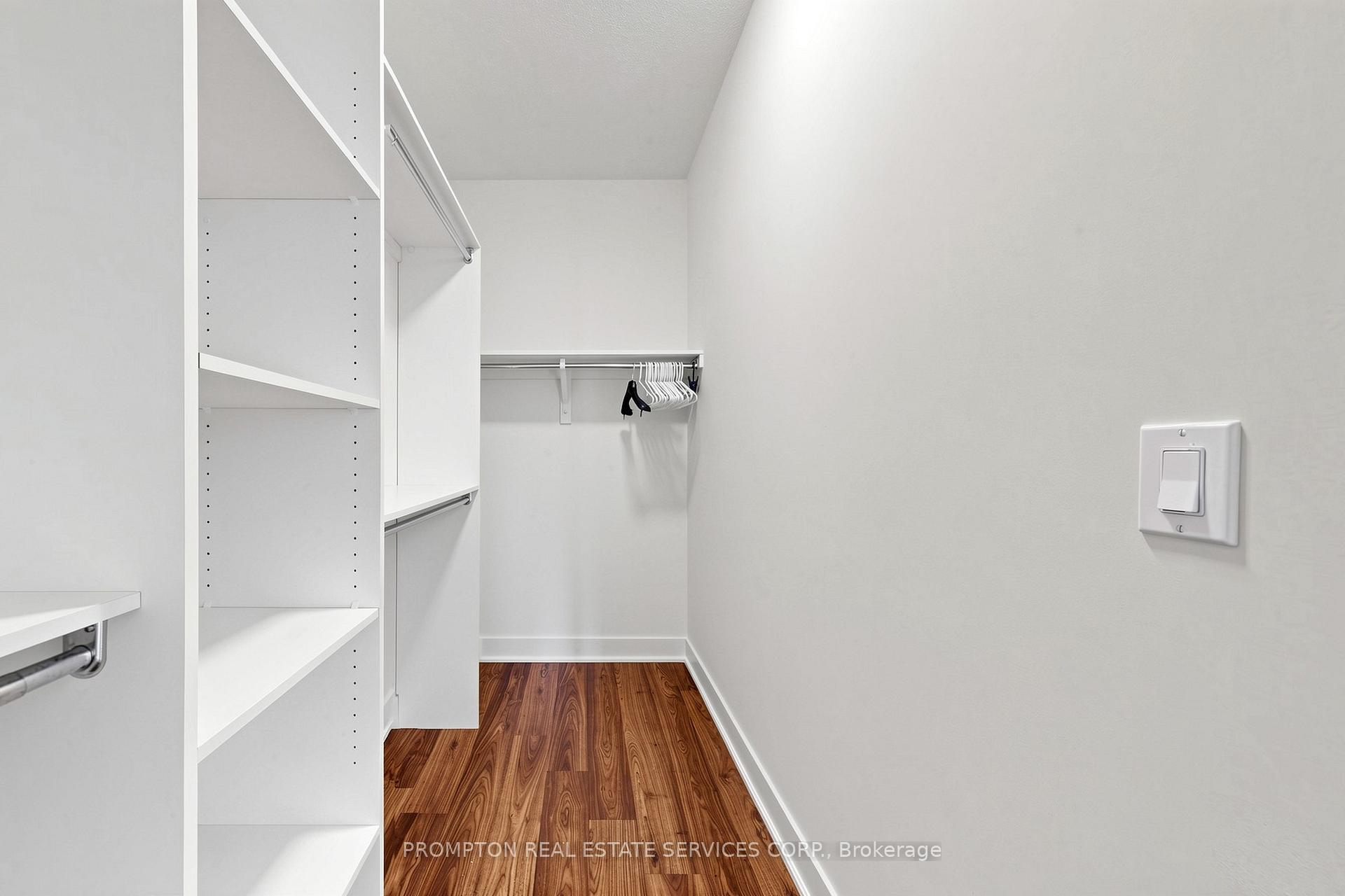 Photo 33 of Unit Th17, 88 Sheppard Avenue E, North York, Willowdale East — HOMEH