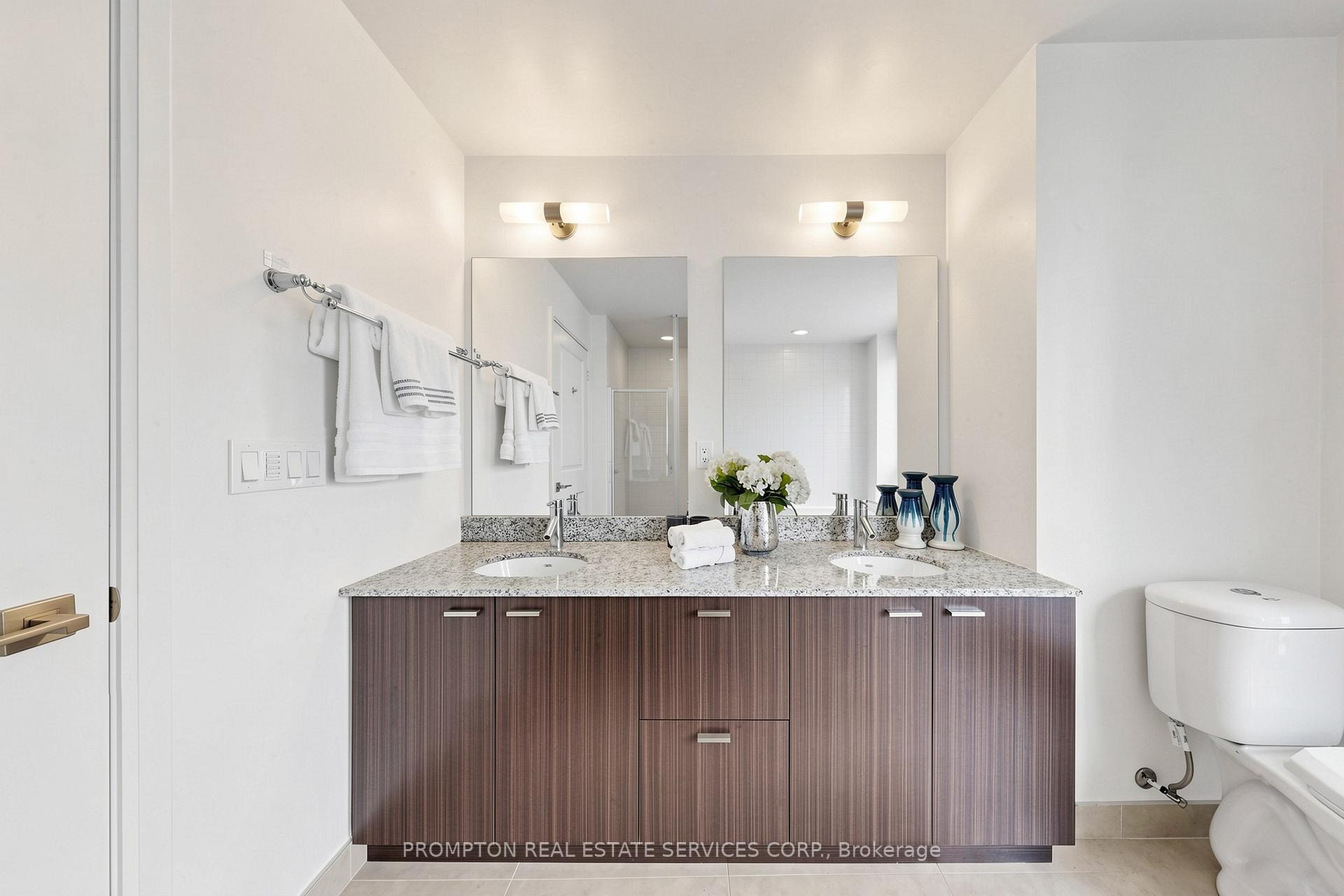 Photo 34 of Unit Th17, 88 Sheppard Avenue E, North York, Willowdale East — HOMEH