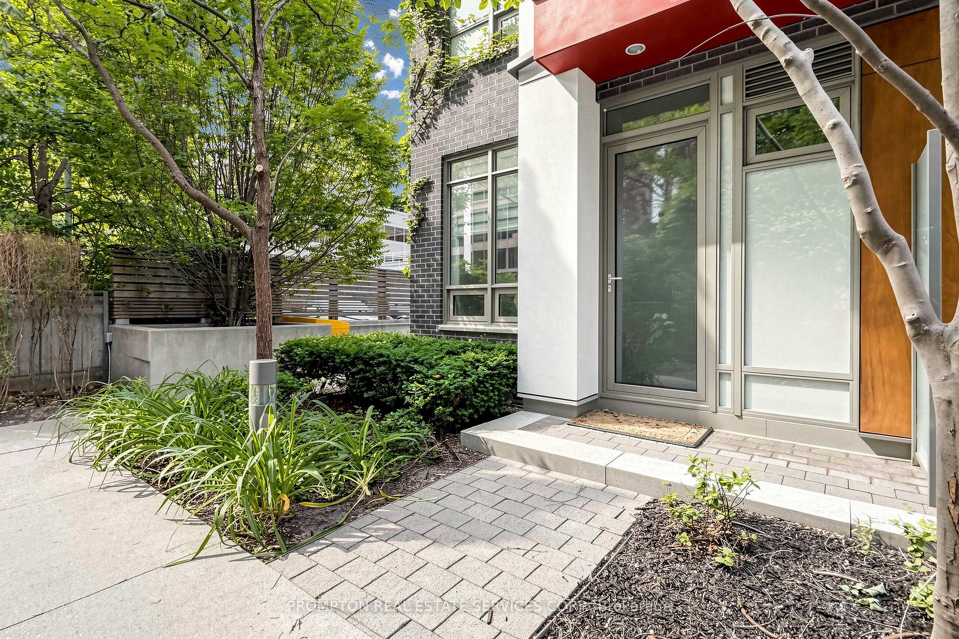 Photo 48 of Unit Th17, 88 Sheppard Avenue E, North York, Willowdale East — HOMEH