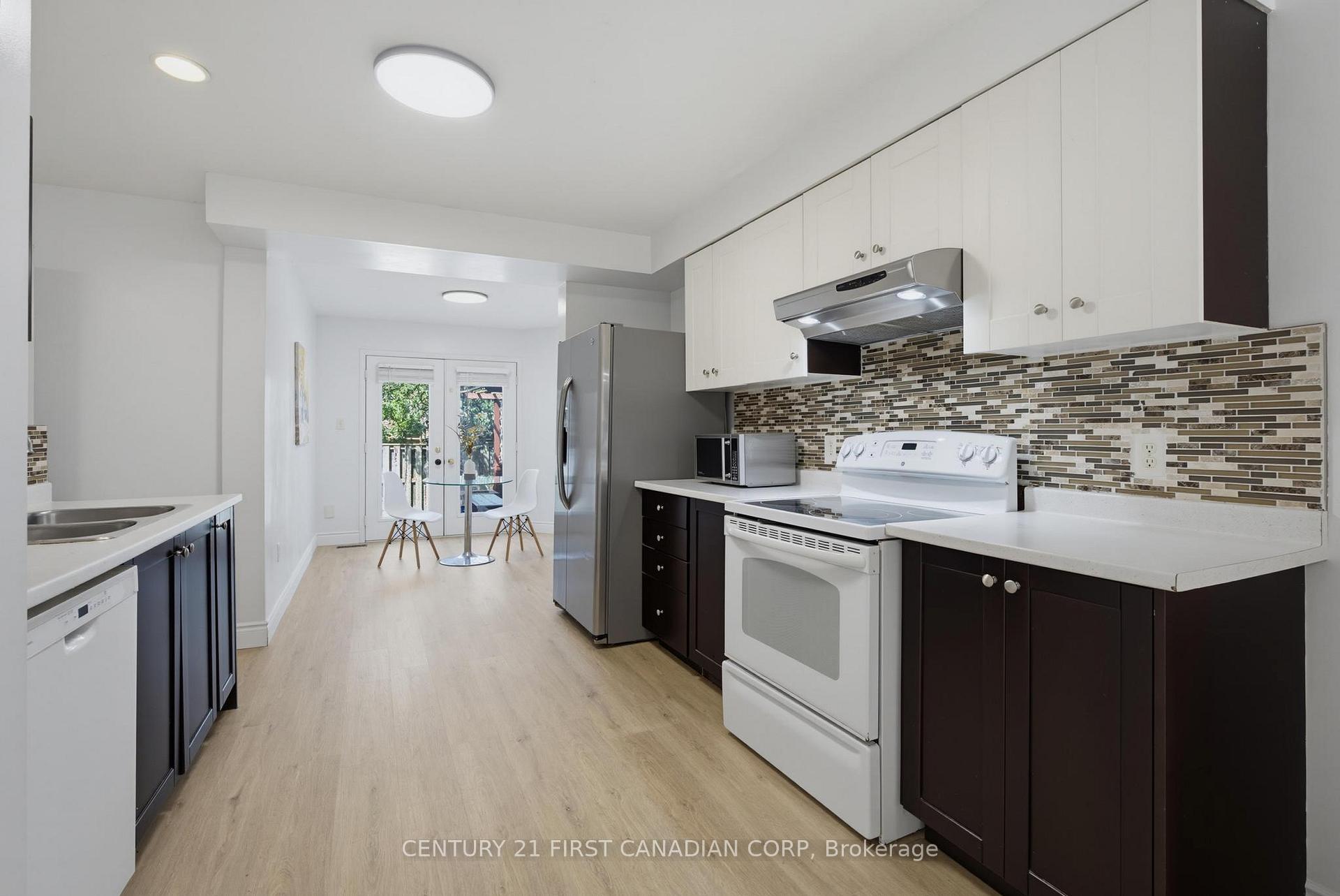 Photo 9 of 761 Blacksmith Street, London, North M — HOMEH