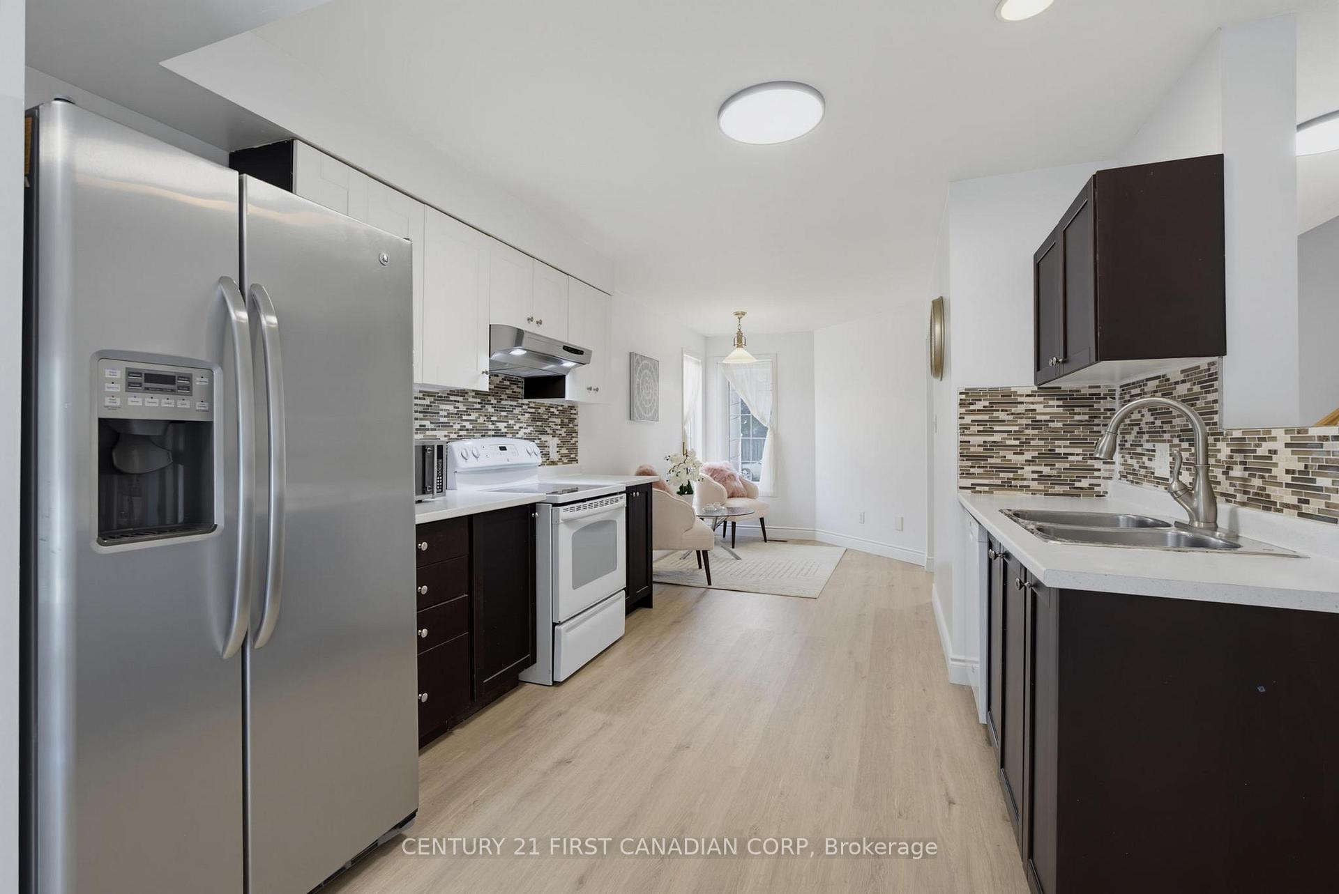Photo 10 of 761 Blacksmith Street, London, North M — HOMEH