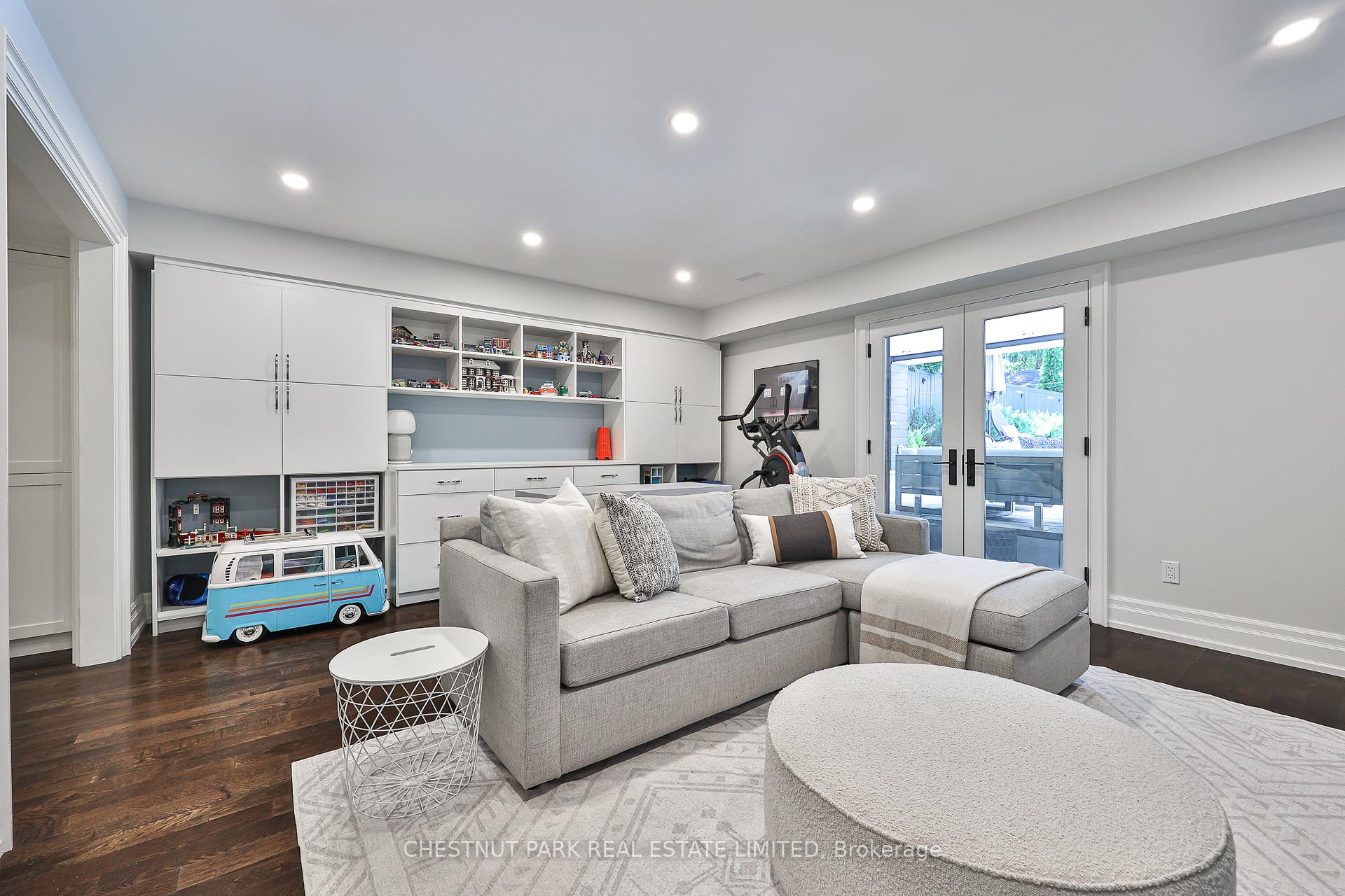 Photo 31 of 141 Wanless Avenue, Toronto, Lawrence Park North — HOMEH