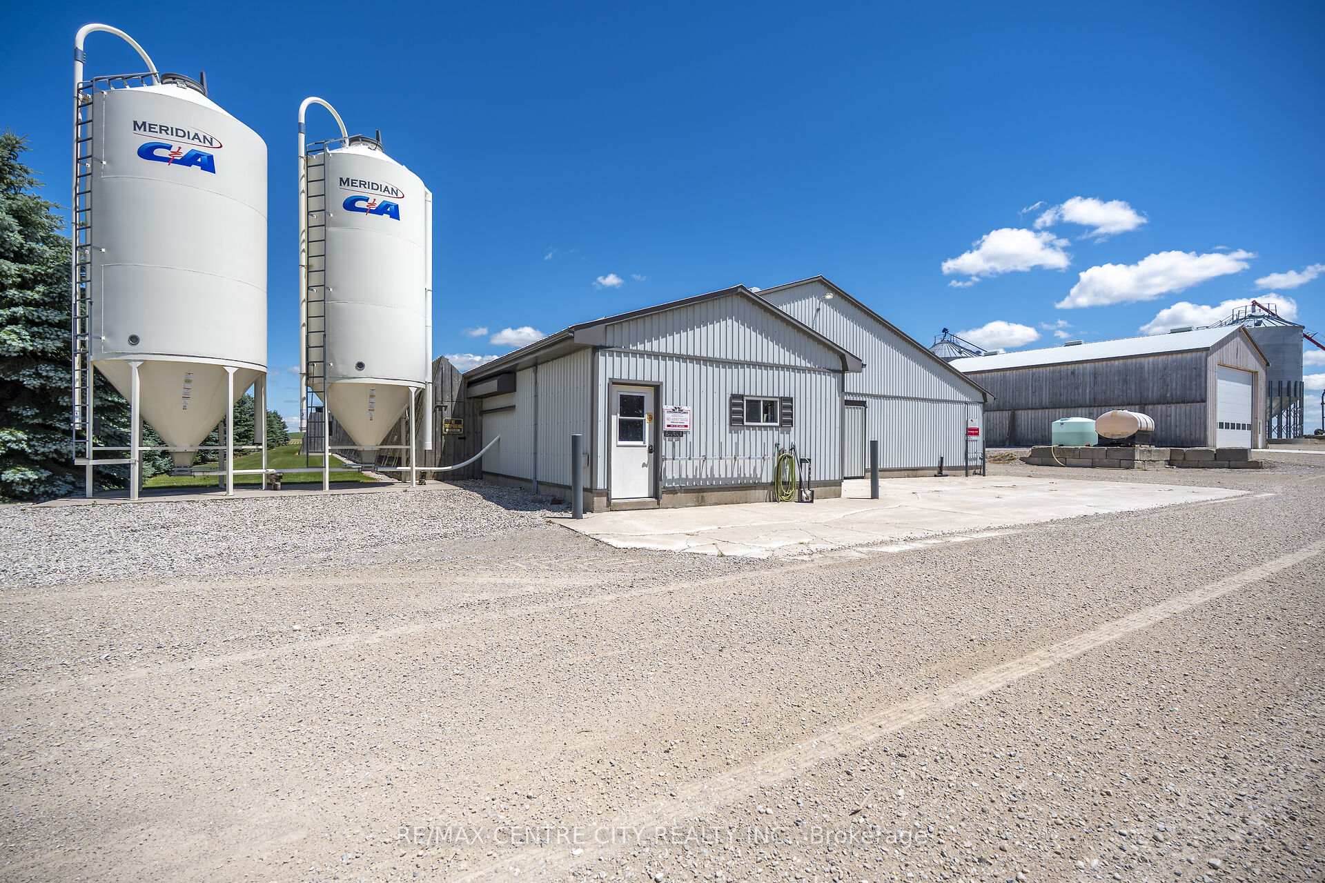 Photo 6 of 39372 Wintrop Road, Central Huron — HOMEH
