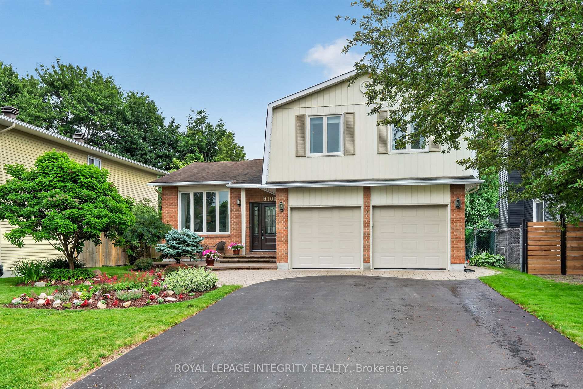 Photo 1 of 6100 Vineyard Drive, Ottawa, Convent Glen — HOMEH