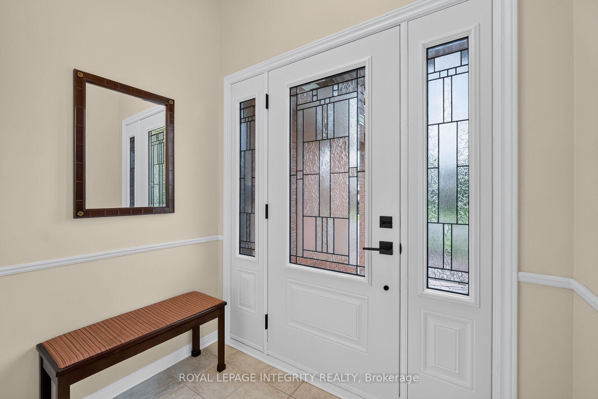 Photo 7 of 6100 Vineyard Drive, Ottawa, Convent Glen — HOMEH