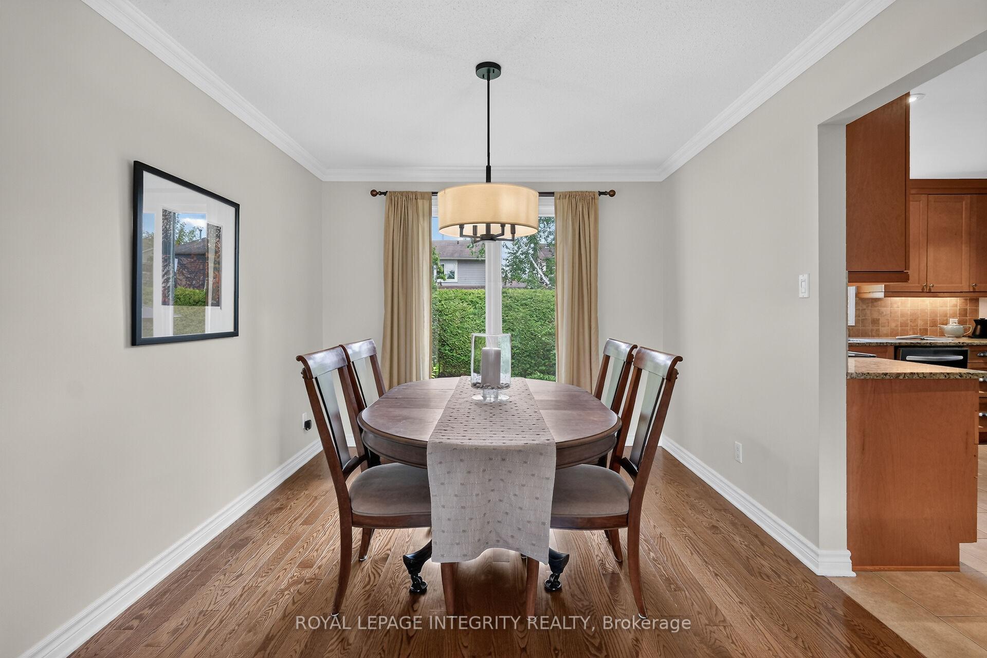 Photo 12 of 6100 Vineyard Drive, Ottawa, Convent Glen — HOMEH