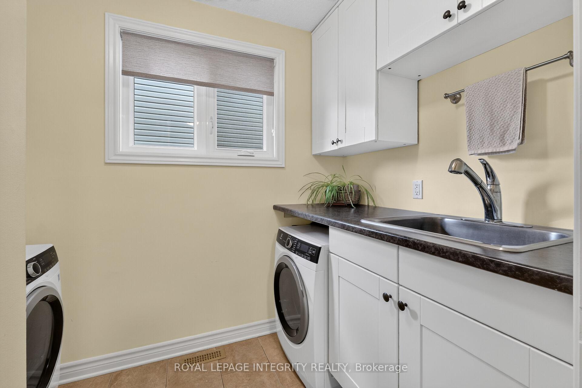 Photo 26 of 6100 Vineyard Drive, Ottawa, Convent Glen — HOMEH