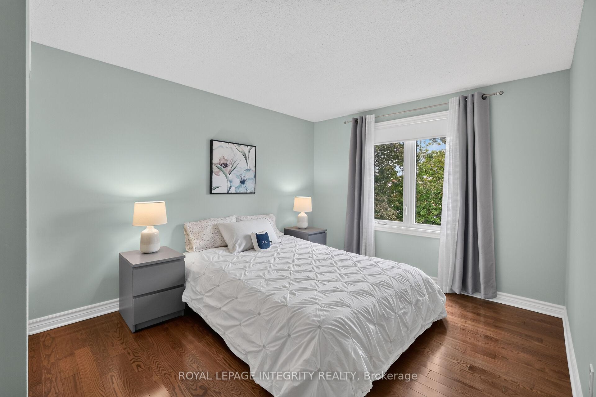 Photo 33 of 6100 Vineyard Drive, Ottawa, Convent Glen — HOMEH