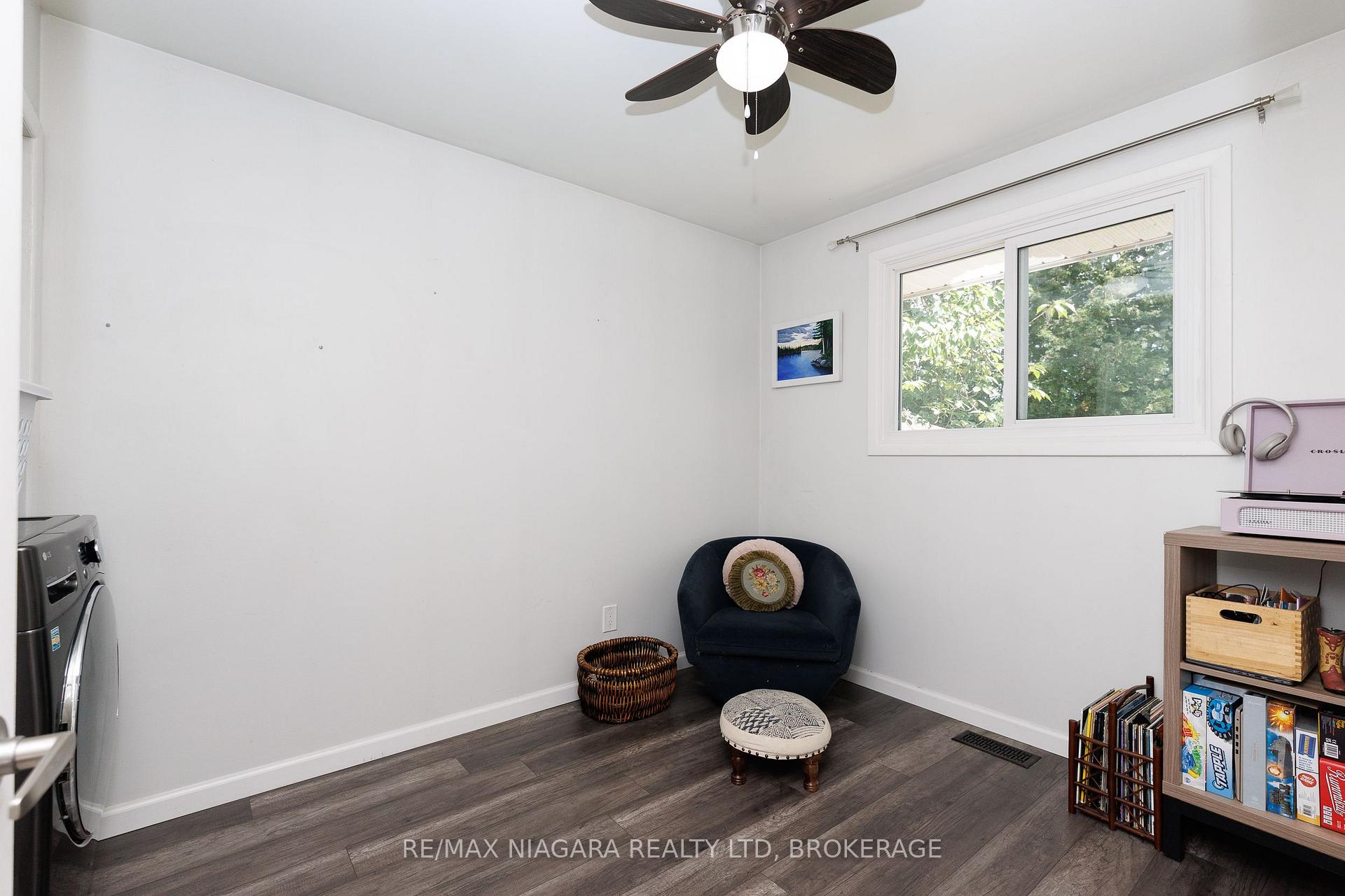Photo 14 of 3273 Addison Avenue, Niagara Falls, Church's Lane — HOMEH