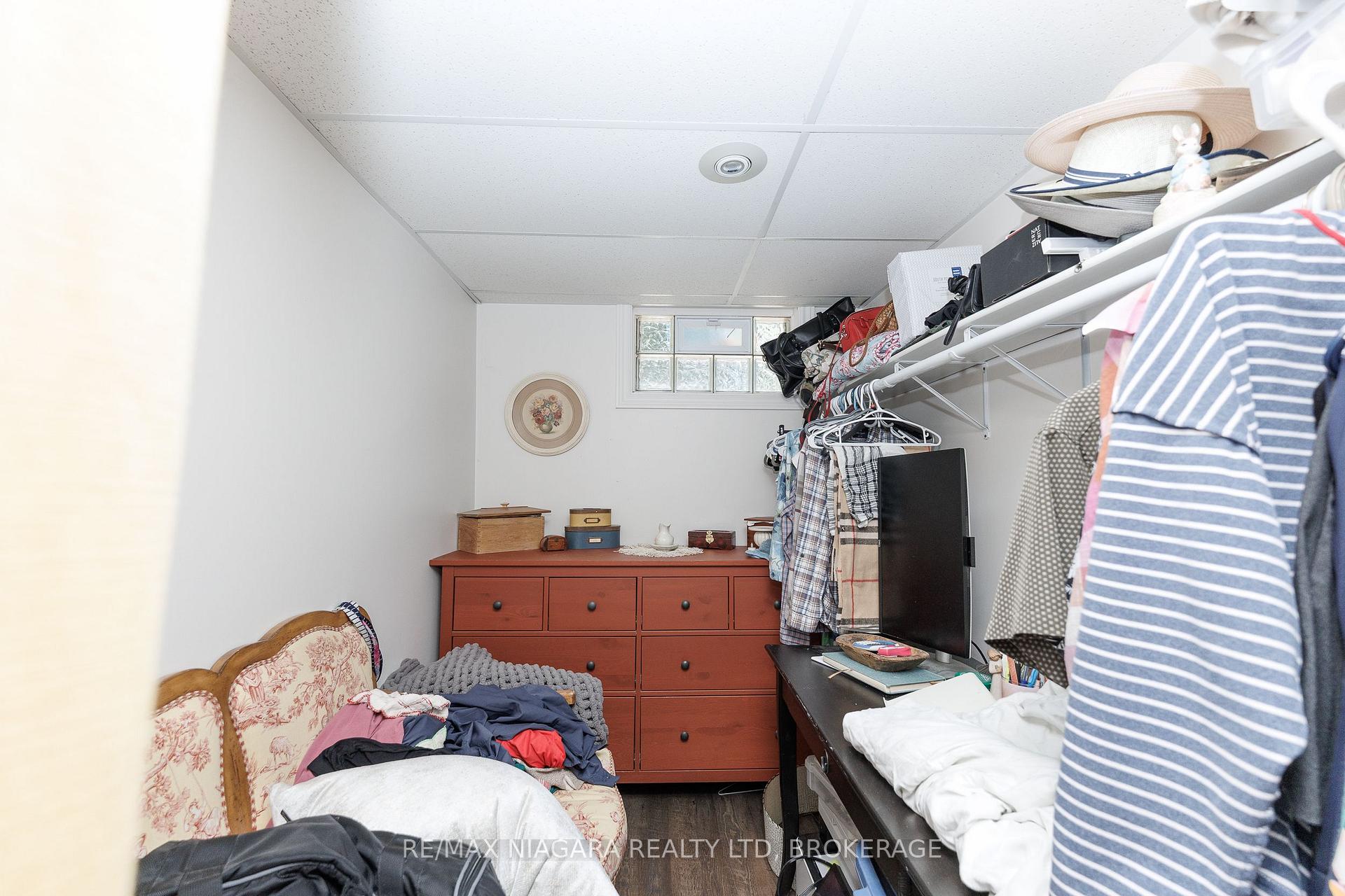 Photo 23 of 3273 Addison Avenue, Niagara Falls, Church's Lane — HOMEH