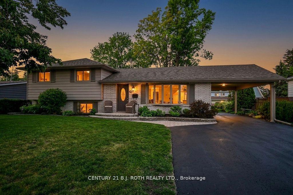Front of 424 Jamieson Drive
