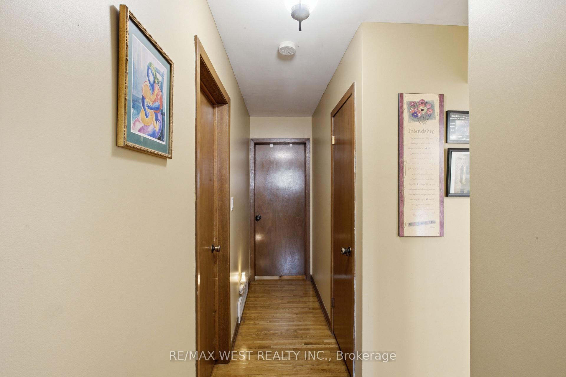 Photo 12 of 453 Leonard Avenue, Welland, Prince Charles — HOMEH