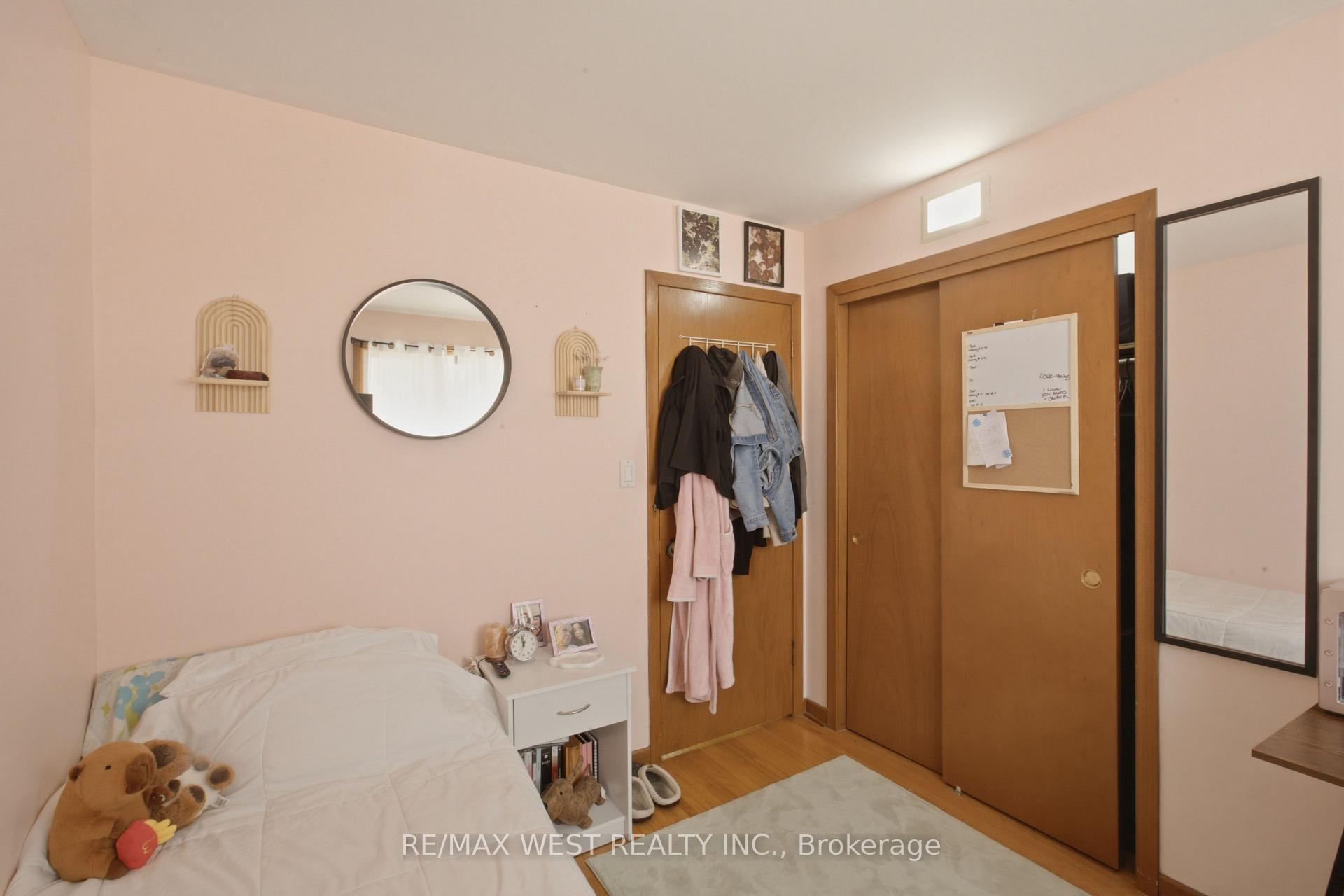 Photo 17 of 453 Leonard Avenue, Welland, Prince Charles — HOMEH