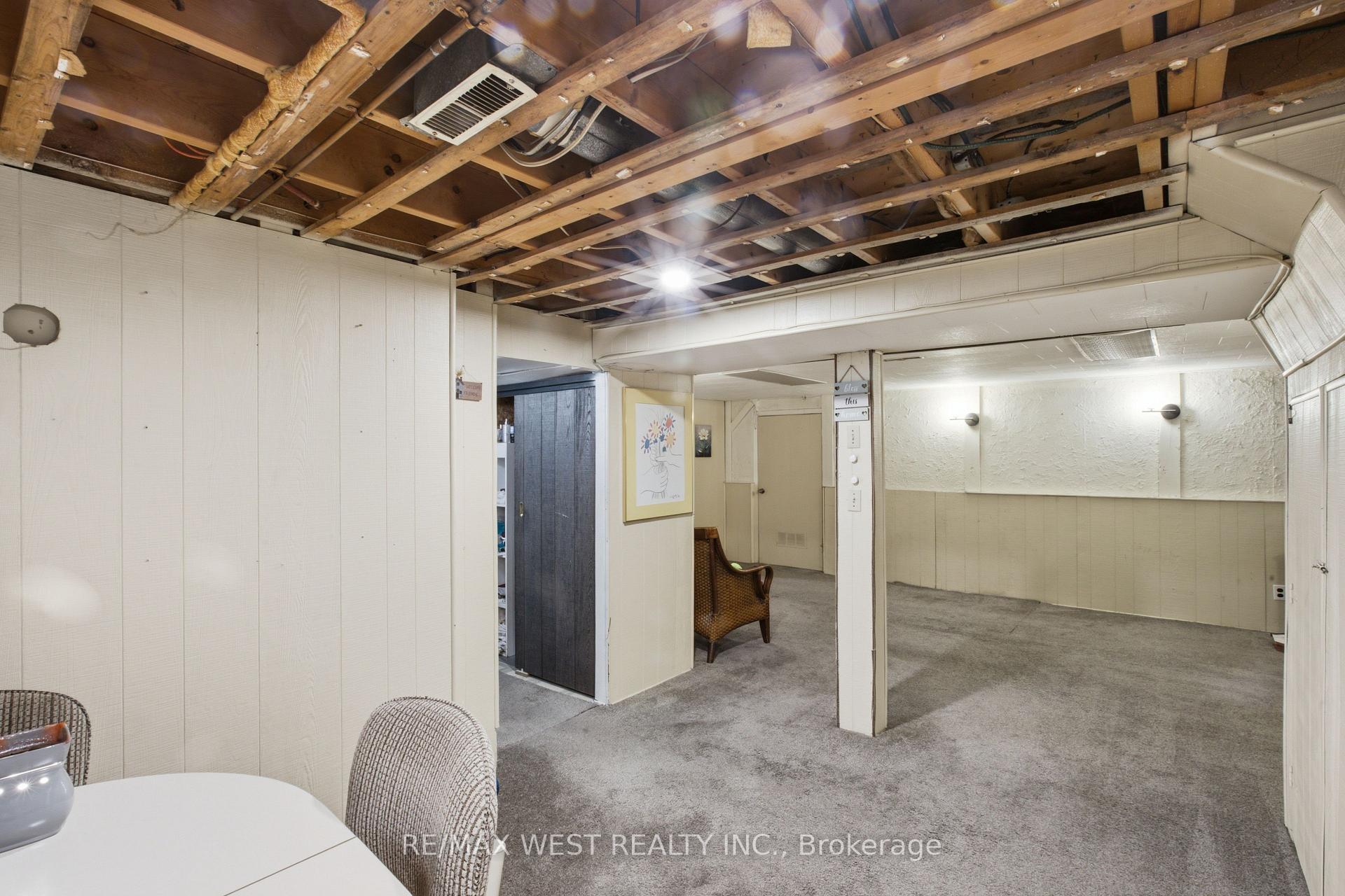 Photo 20 of 453 Leonard Avenue, Welland, Prince Charles — HOMEH