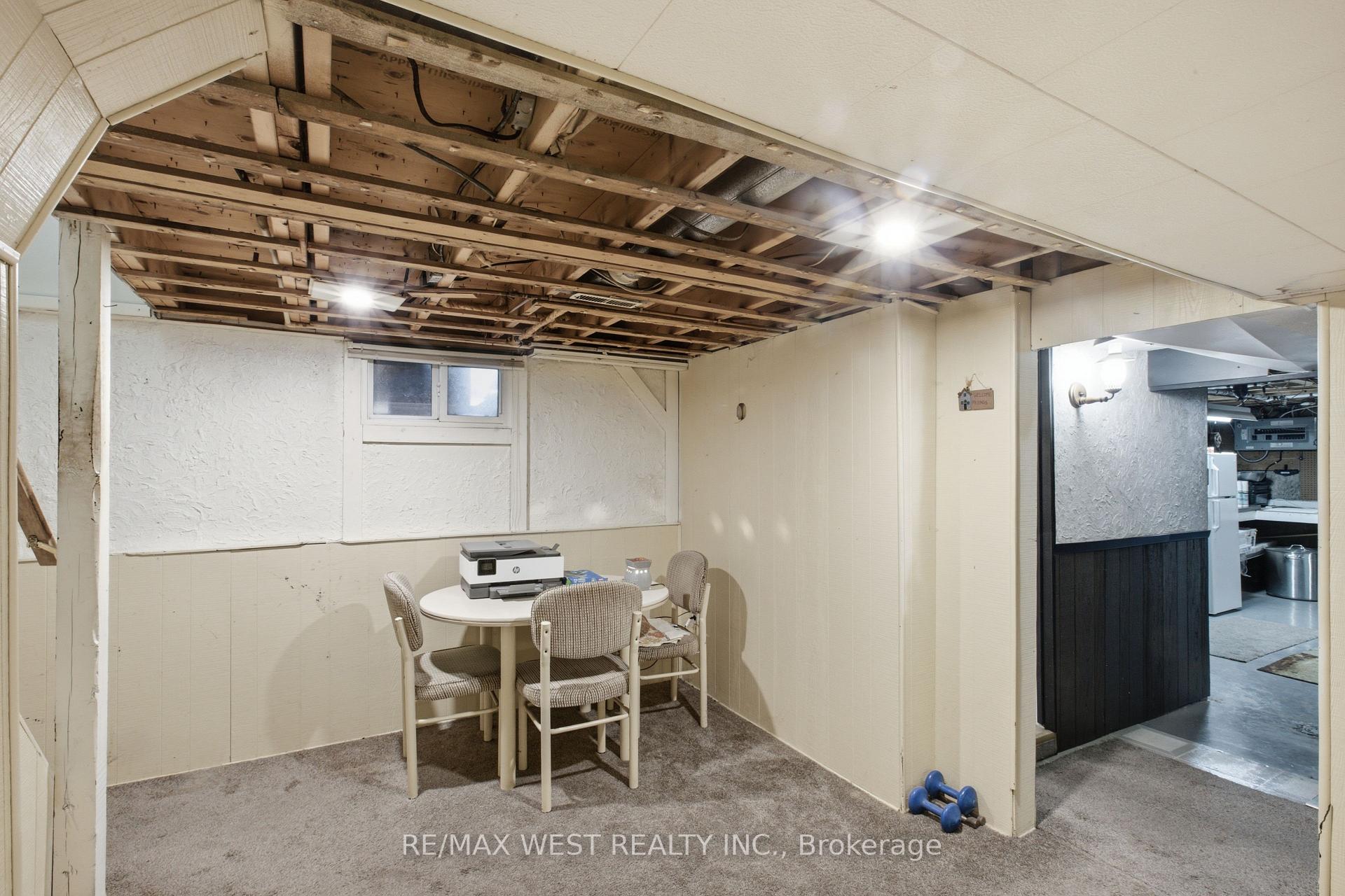 Photo 22 of 453 Leonard Avenue, Welland, Prince Charles — HOMEH