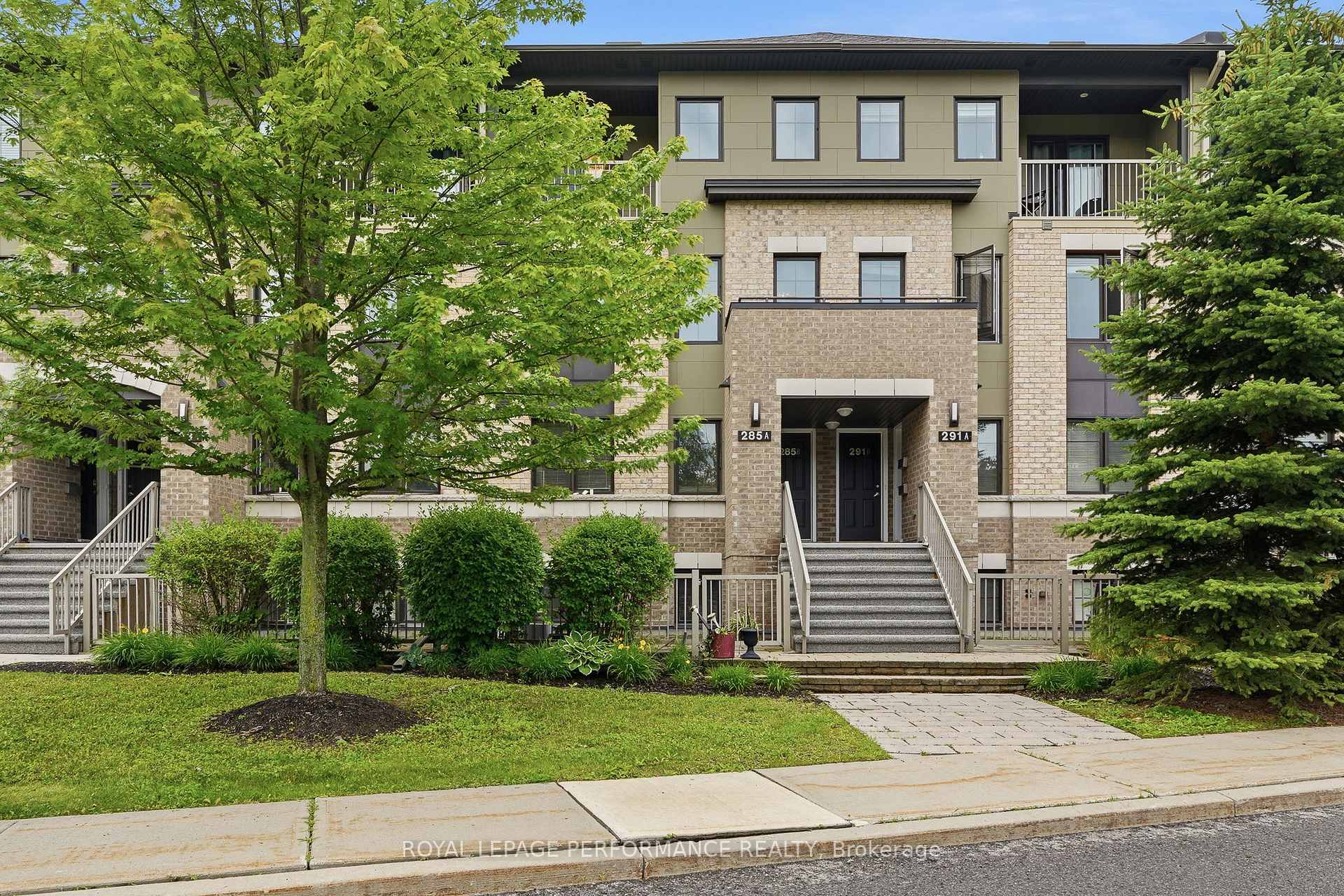 Photo 3 of Unit B, 285 Titanium Private, Ottawa, Convent Glen North — HOMEH