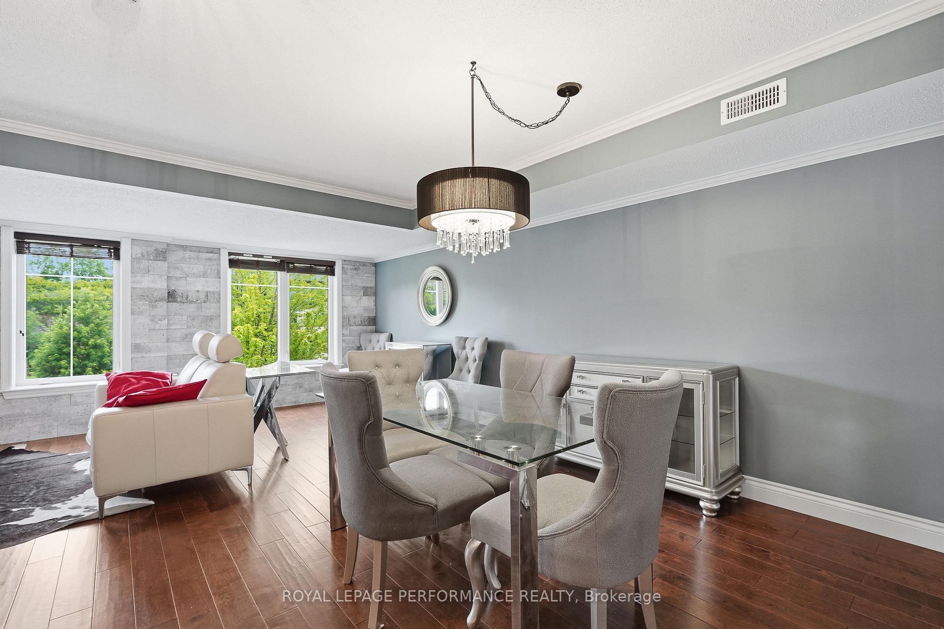 Photo 10 of Unit B, 285 Titanium Private, Ottawa, Convent Glen North — HOMEH