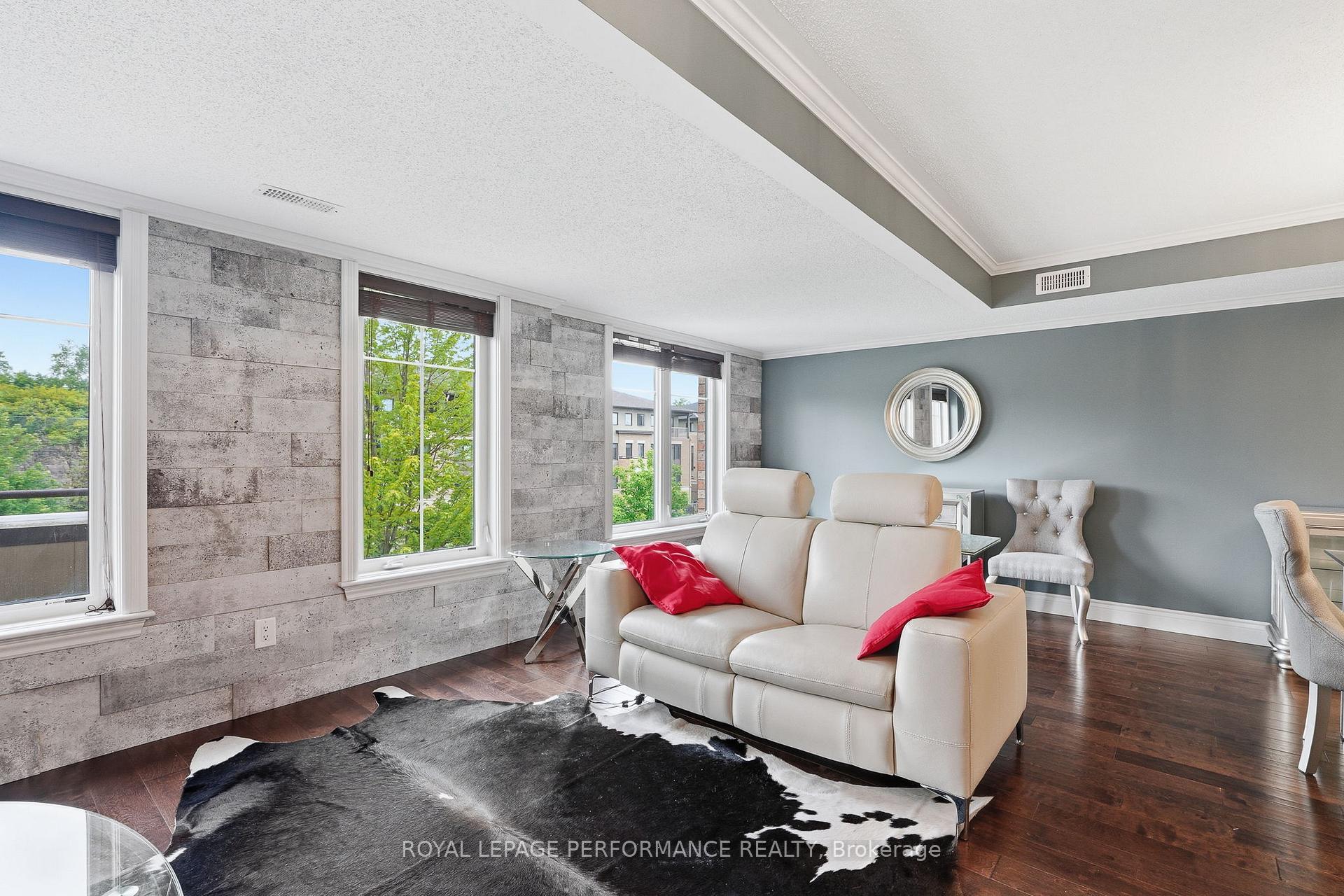 Photo 13 of Unit B, 285 Titanium Private, Ottawa, Convent Glen North — HOMEH