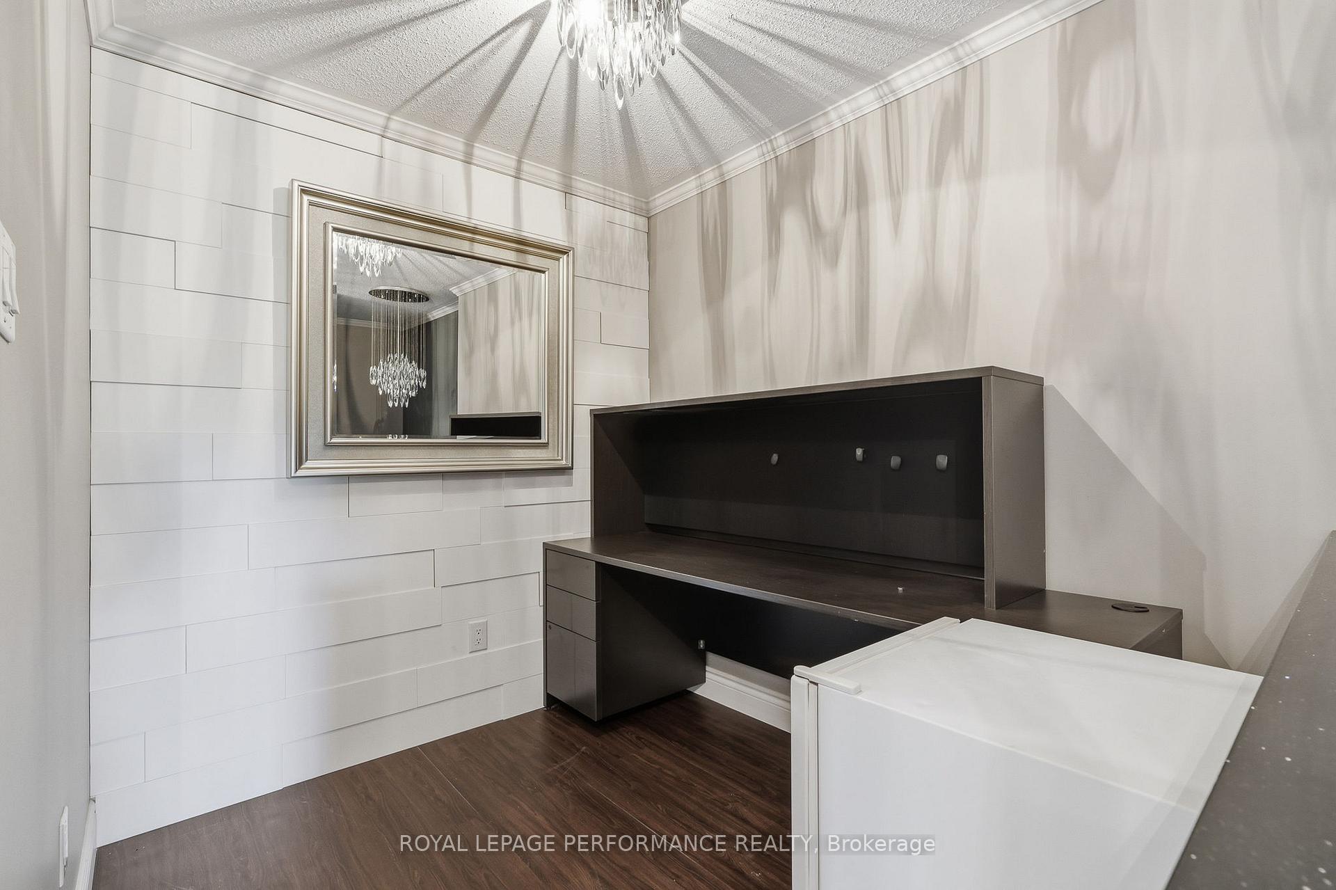 Photo 20 of Unit B, 285 Titanium Private, Ottawa, Convent Glen North — HOMEH
