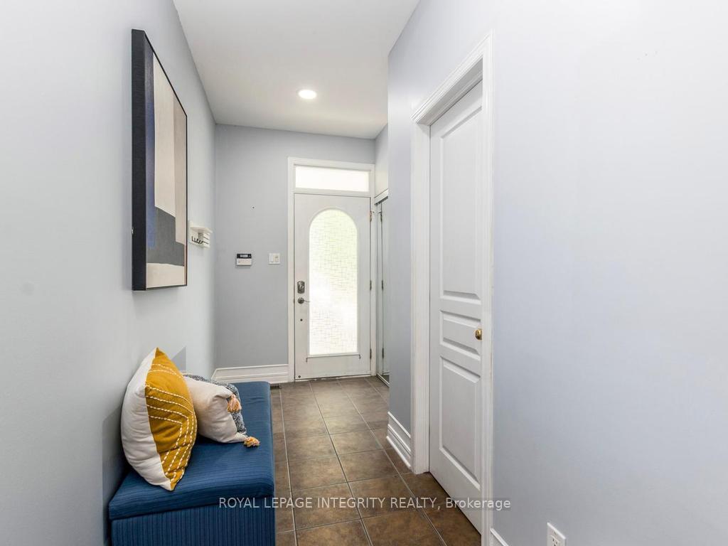 Photo 5 of 64 Stedman Street, Ottawa, Blossom Park/Kemp Park/Findlay Creek — HOMEH