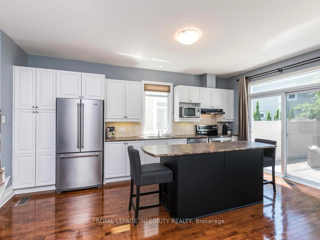 Photo 12 of 64 Stedman Street, Ottawa, Blossom Park/Kemp Park/Findlay Creek — HOMEH