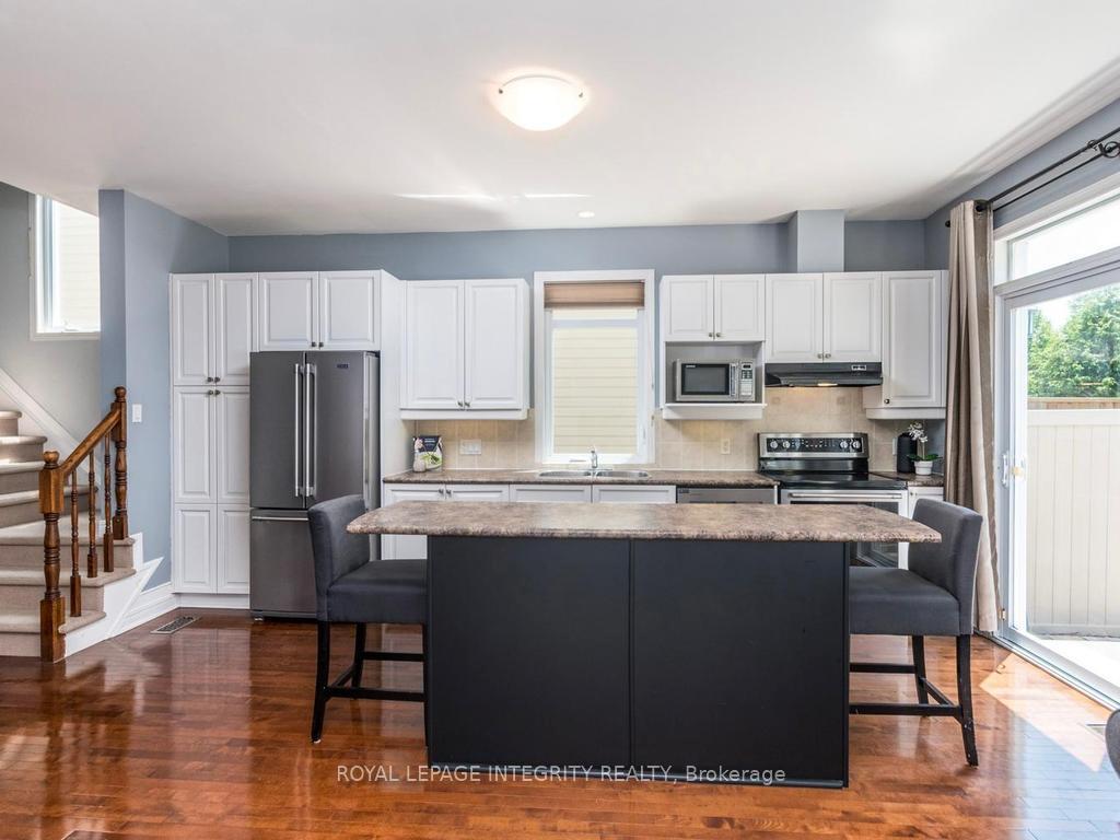 Photo 13 of 64 Stedman Street, Ottawa, Blossom Park/Kemp Park/Findlay Creek — HOMEH