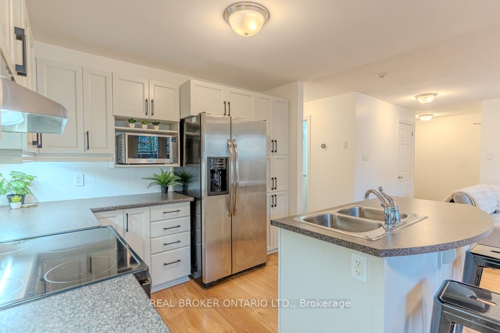 Photo 16 of Unit 2, 176 Paseo Private, Ottawa, Centrepointe — HOMEH