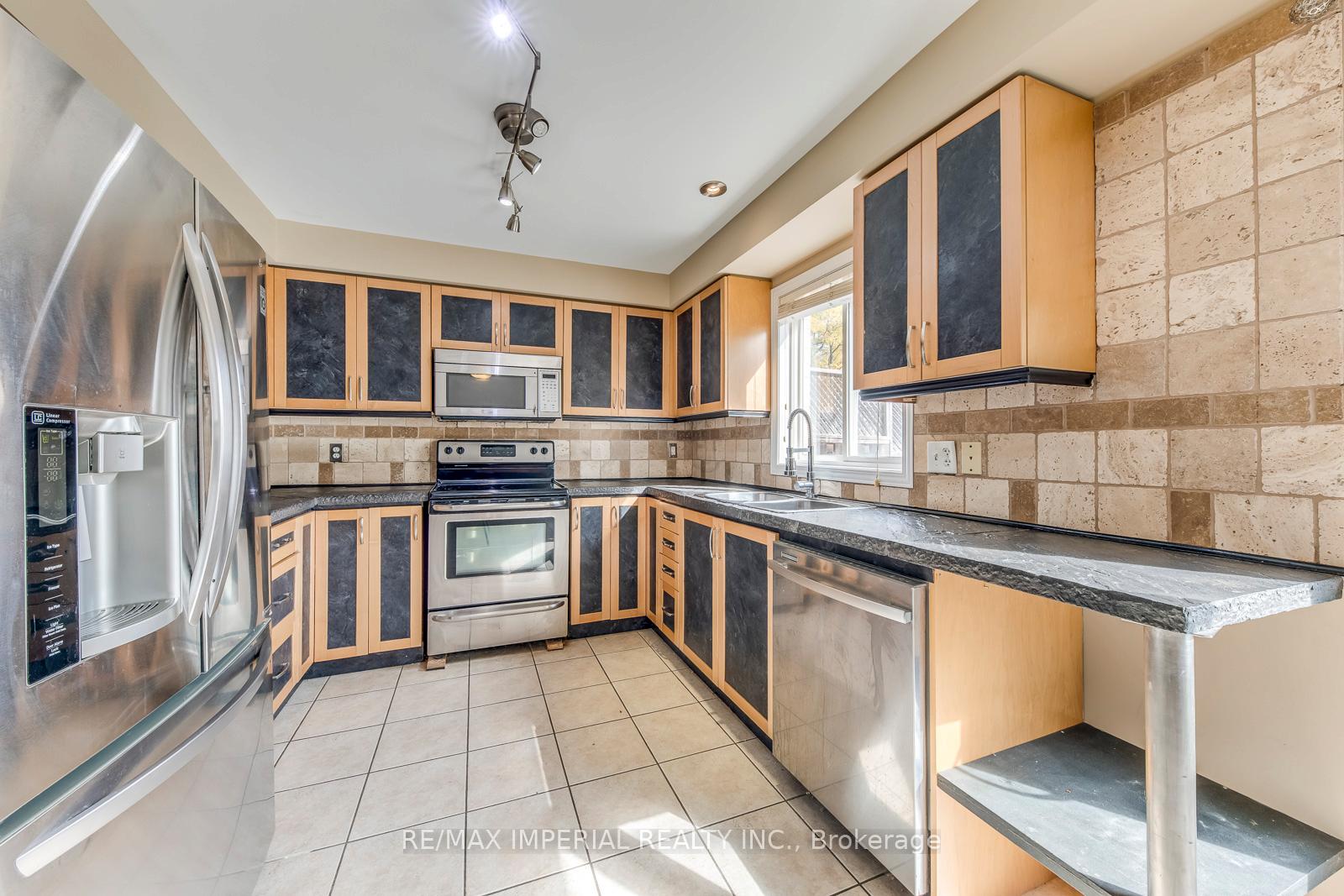 Photo 23 of Unit 25, 7 Southside Place, Hamilton, Mountview — HOMEH