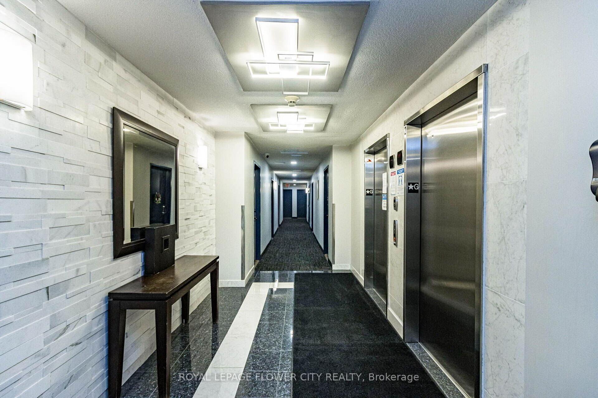 Photo 6 of Unit 907, 2464 Weston Road, North York, Weston — HOMEH