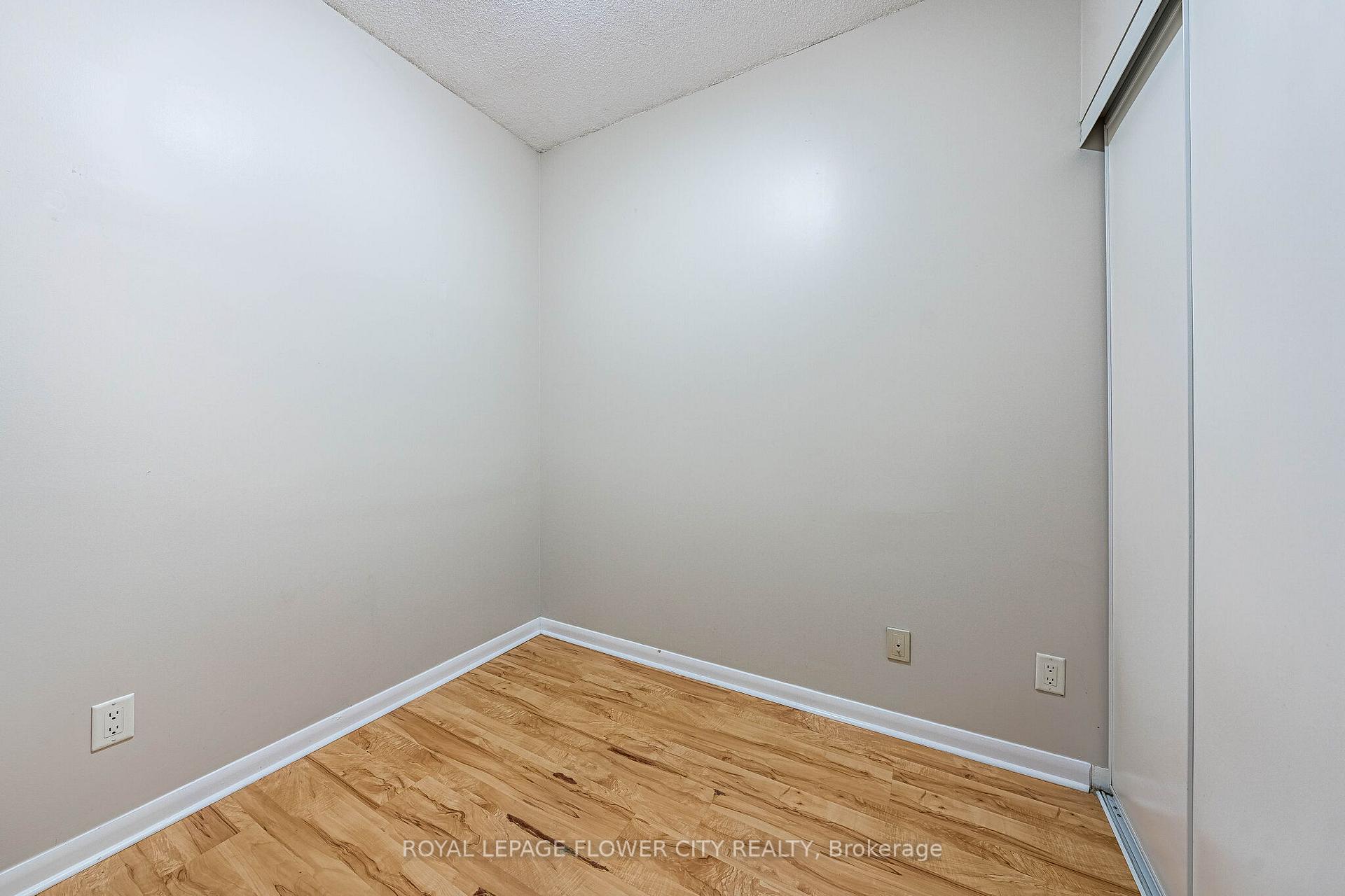 Photo 21 of Unit 907, 2464 Weston Road, North York, Weston — HOMEH