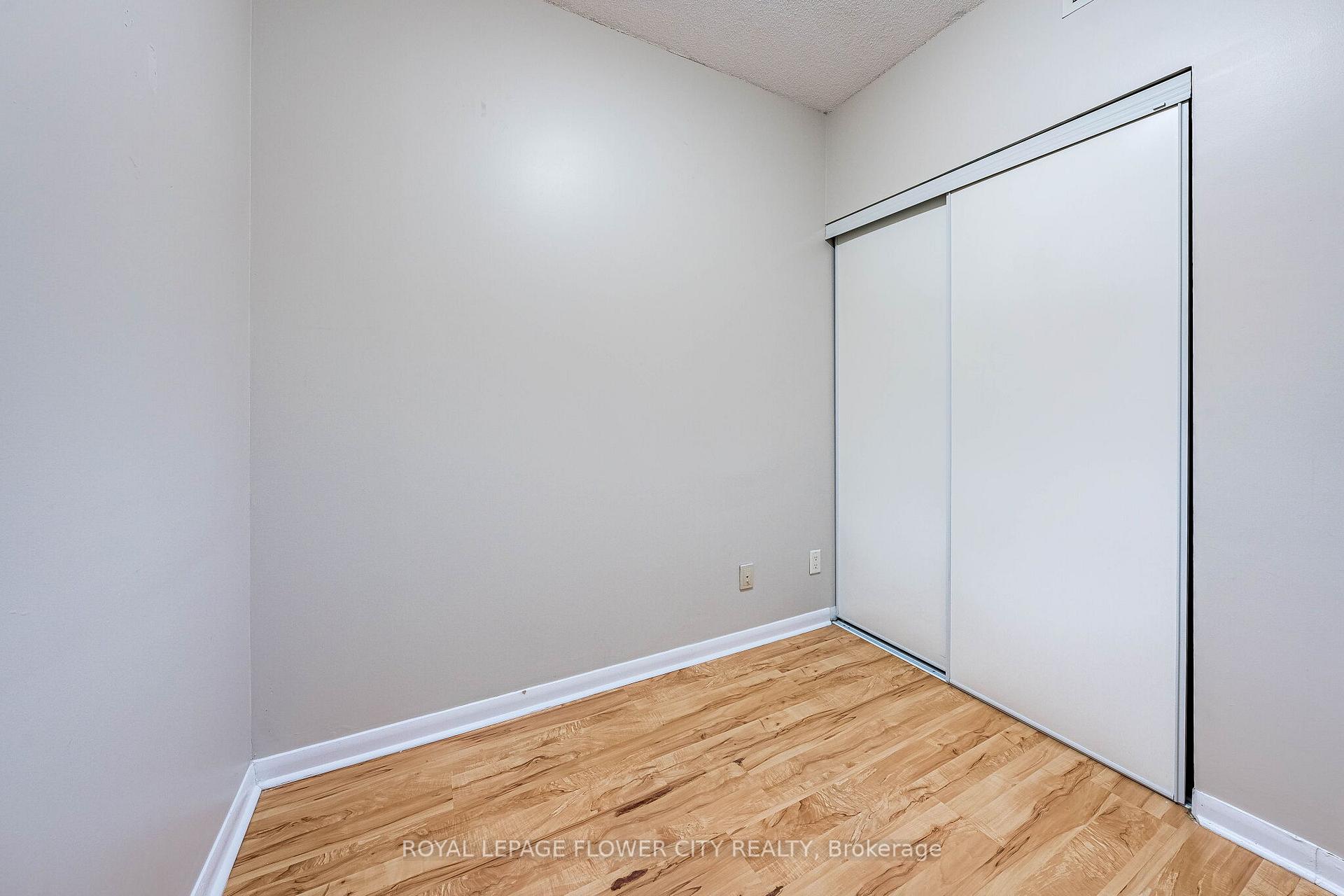 Photo 22 of Unit 907, 2464 Weston Road, North York, Weston — HOMEH