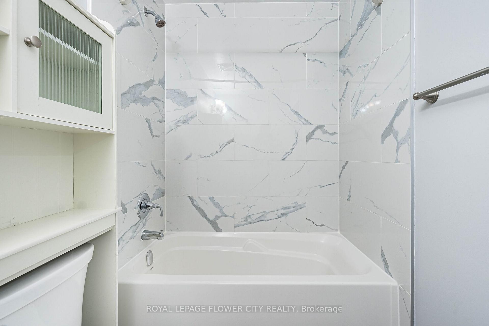 Photo 25 of Unit 907, 2464 Weston Road, North York, Weston — HOMEH