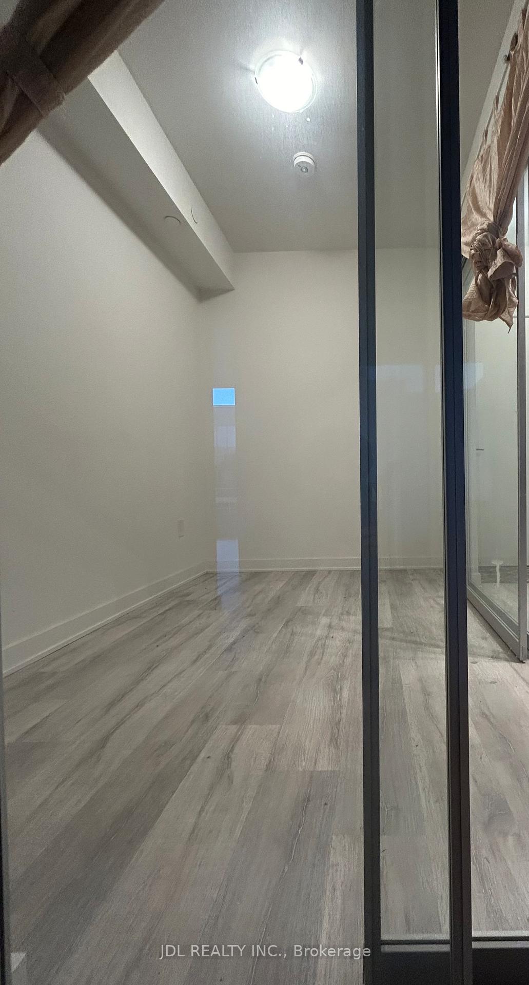 Photo 6 of Unit #701 Den, 70 Princess St Street, Toronto, Waterfront Communities — HOMEH