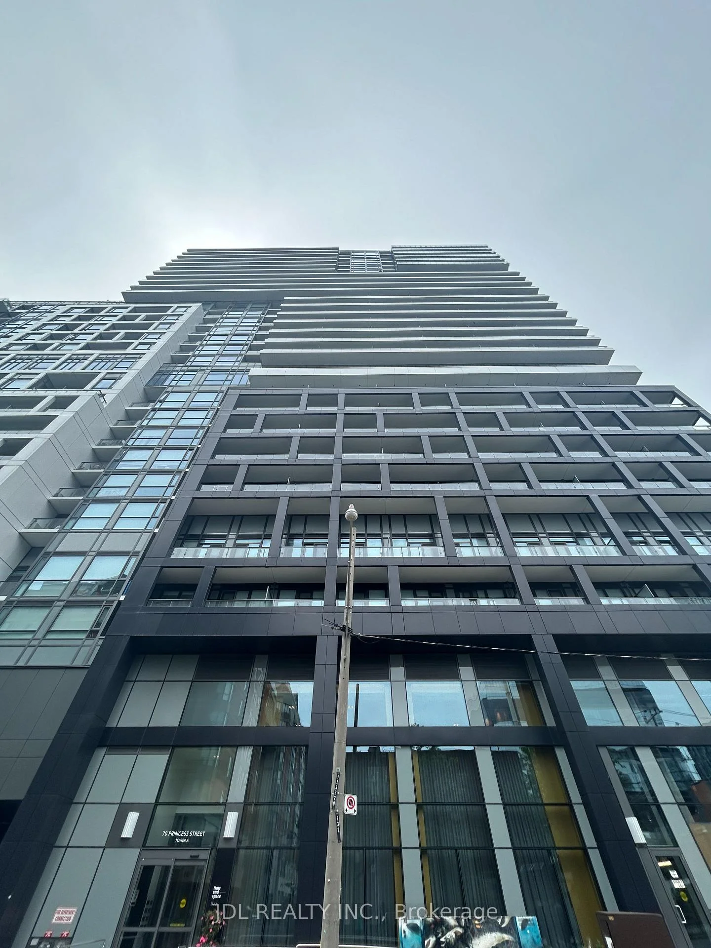 Photo 2 of Unit #701 Den, 70 Princess St Street, Toronto, Waterfront Communities — HOMEH
