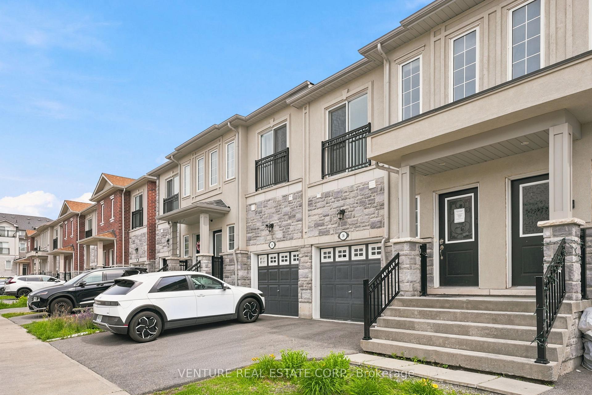 Photo 3 of 20 Prospect Way, Whitby, Pringle Creek — HOMEH