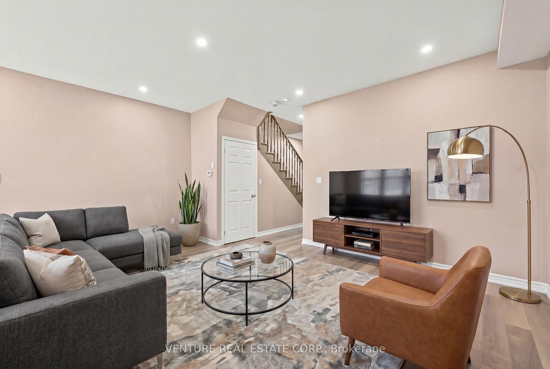 Photo 8 of 20 Prospect Way, Whitby, Pringle Creek — HOMEH