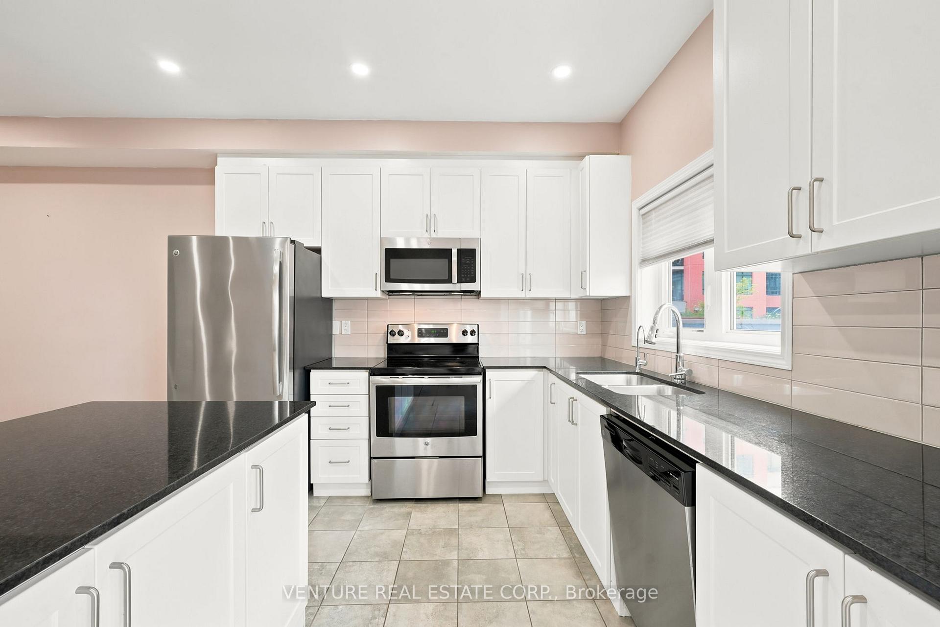 Photo 12 of 20 Prospect Way, Whitby, Pringle Creek — HOMEH