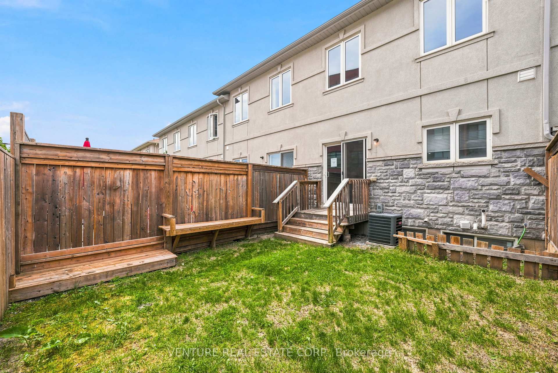 Photo 38 of 20 Prospect Way, Whitby, Pringle Creek — HOMEH