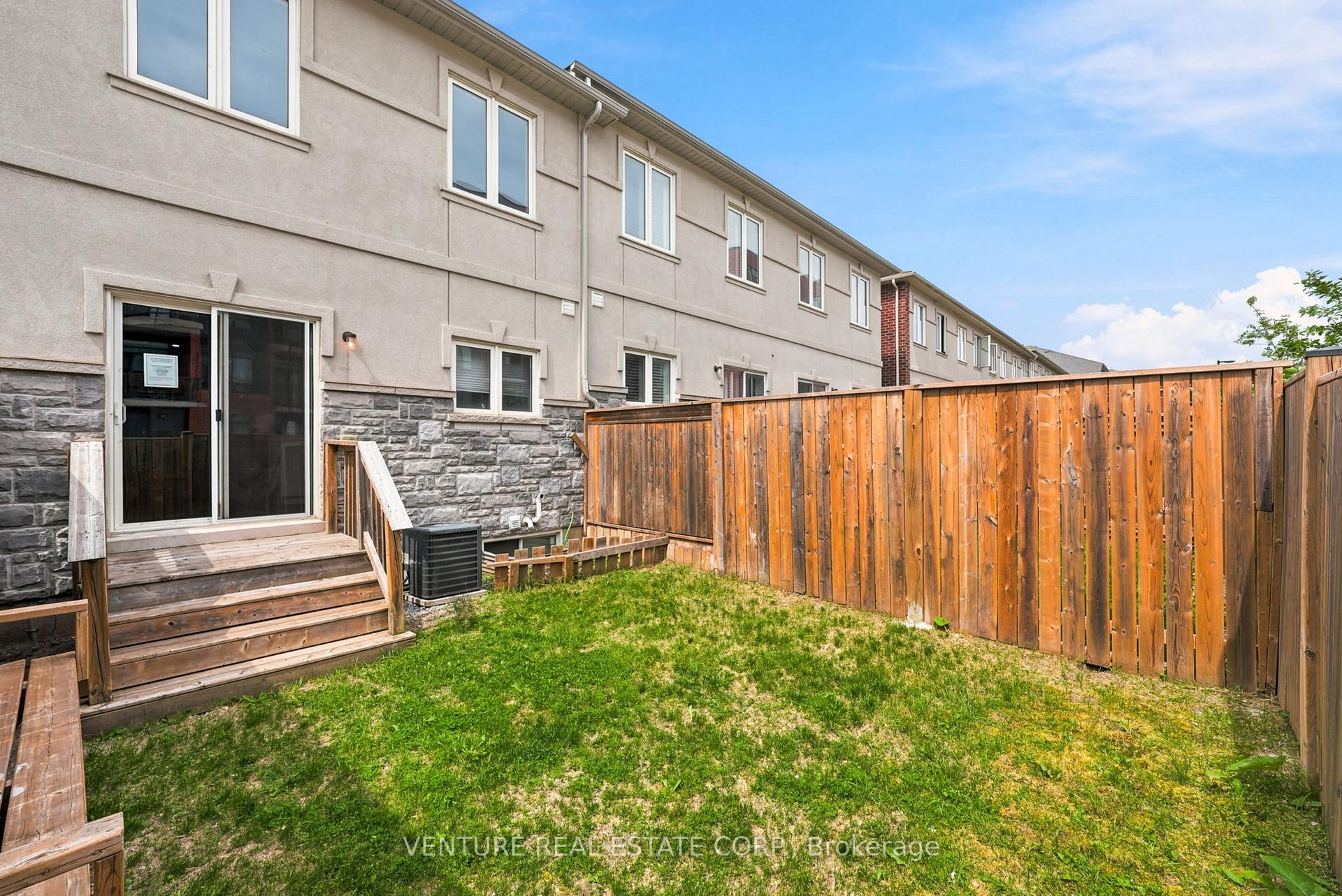 Photo 40 of 20 Prospect Way, Whitby, Pringle Creek — HOMEH