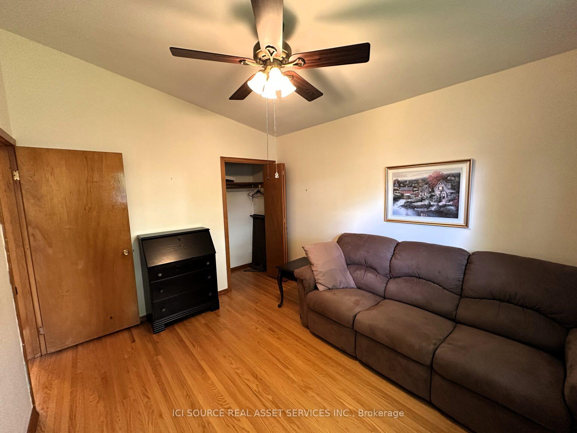 Photo 14 of 275 St Anne's Crescent, Peterborough, Northcrest Ward 5 — HOMEH