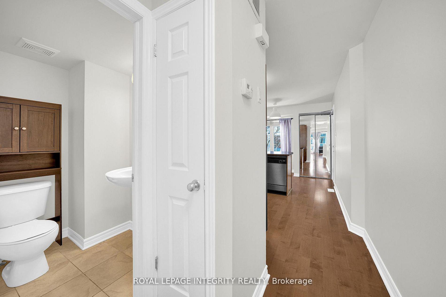 Photo 5 of Unit 64, 268 Paseo Pvt, Ottawa, Centrepointe — HOMEH