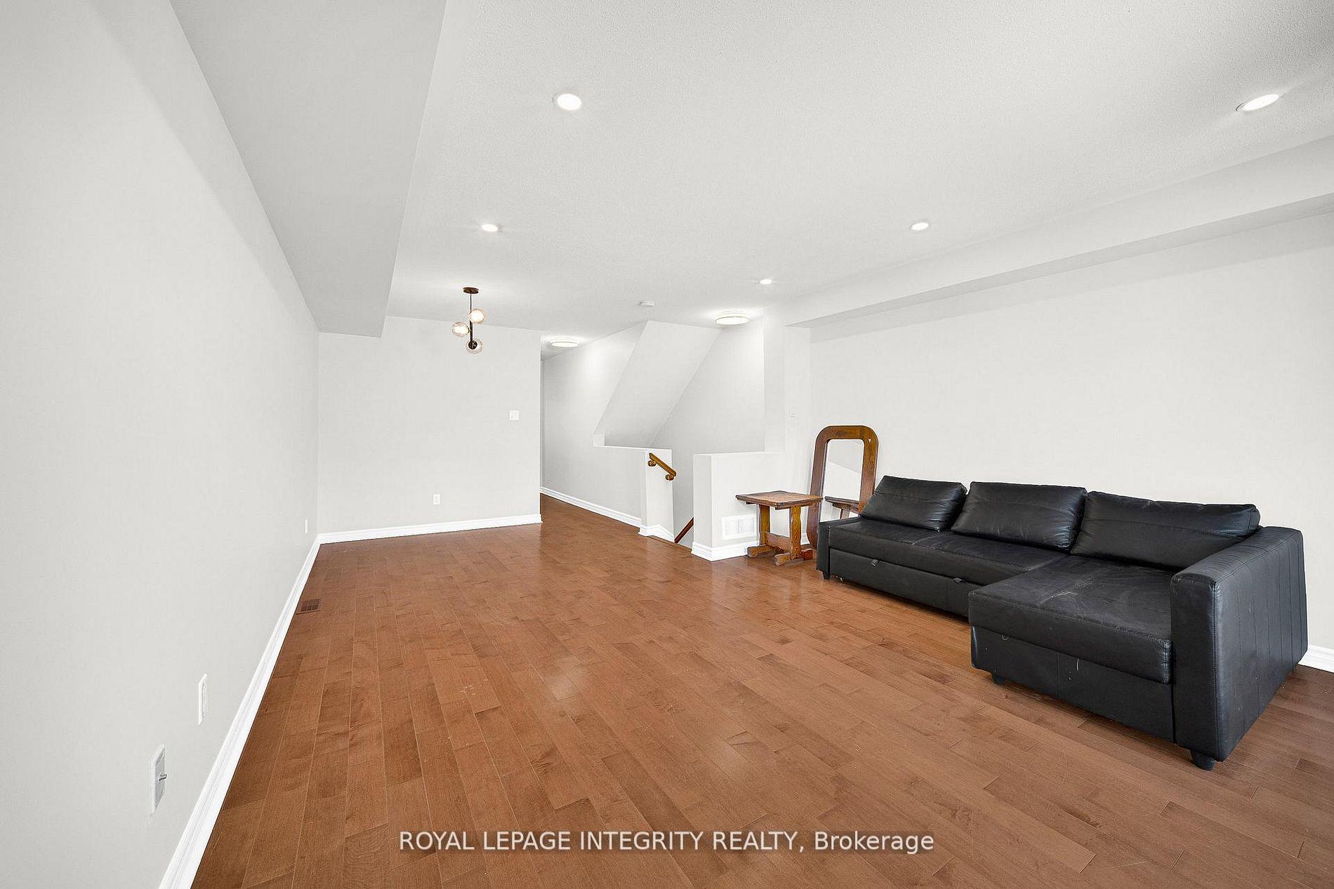 Photo 8 of Unit 64, 268 Paseo Pvt, Ottawa, Centrepointe — HOMEH
